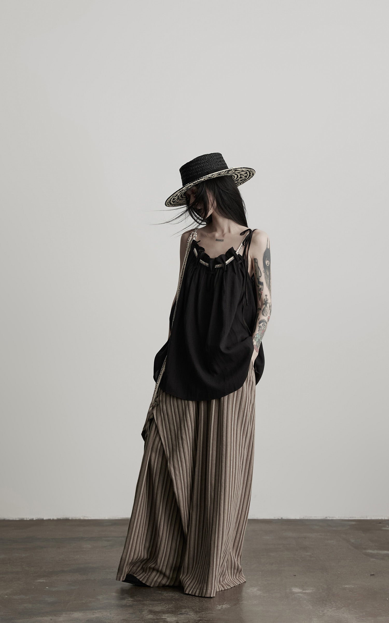 DOINDULGE Braided Rope Drawstring Strap Top