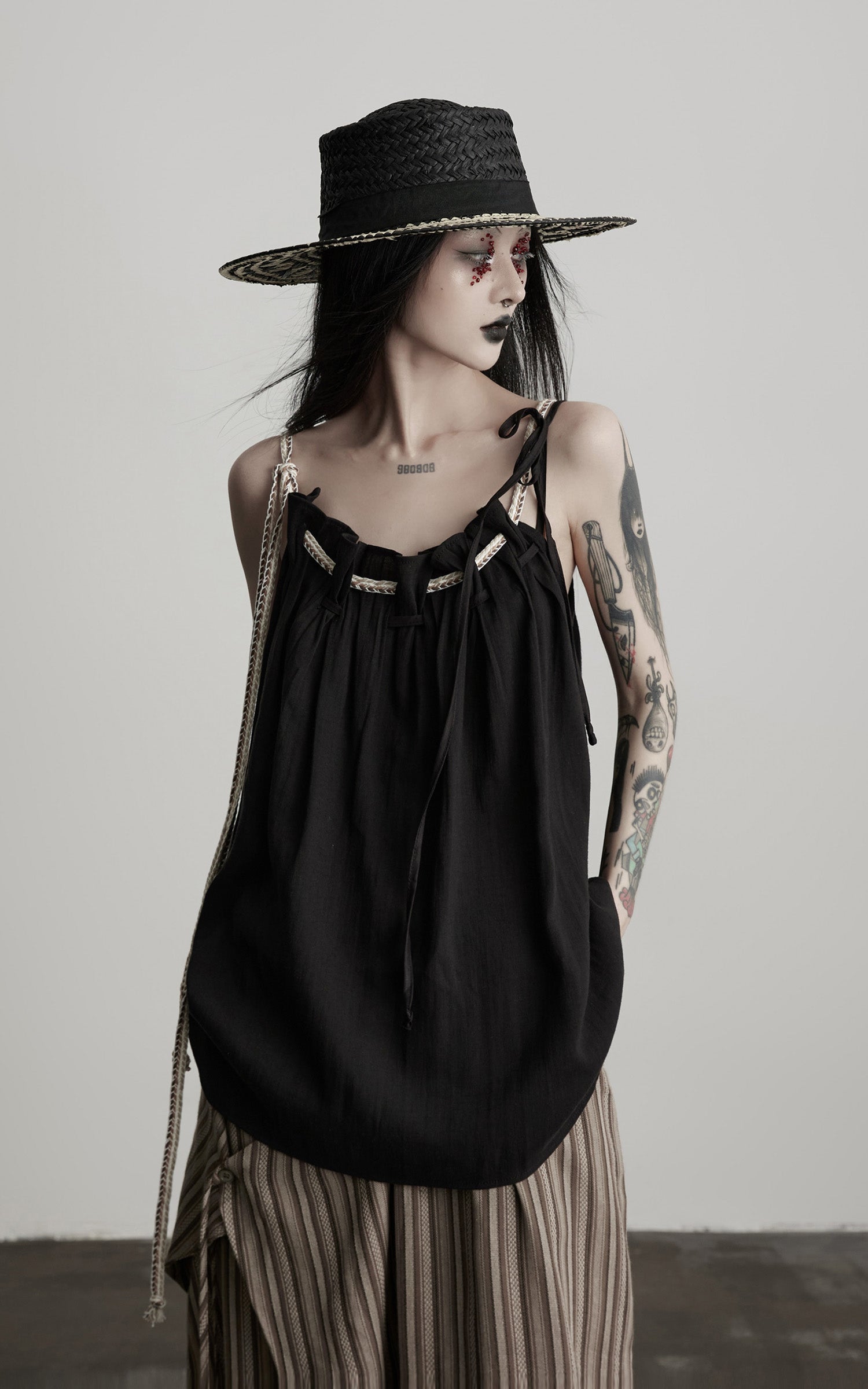 DOINDULGE Braided Rope Drawstring Strap Top