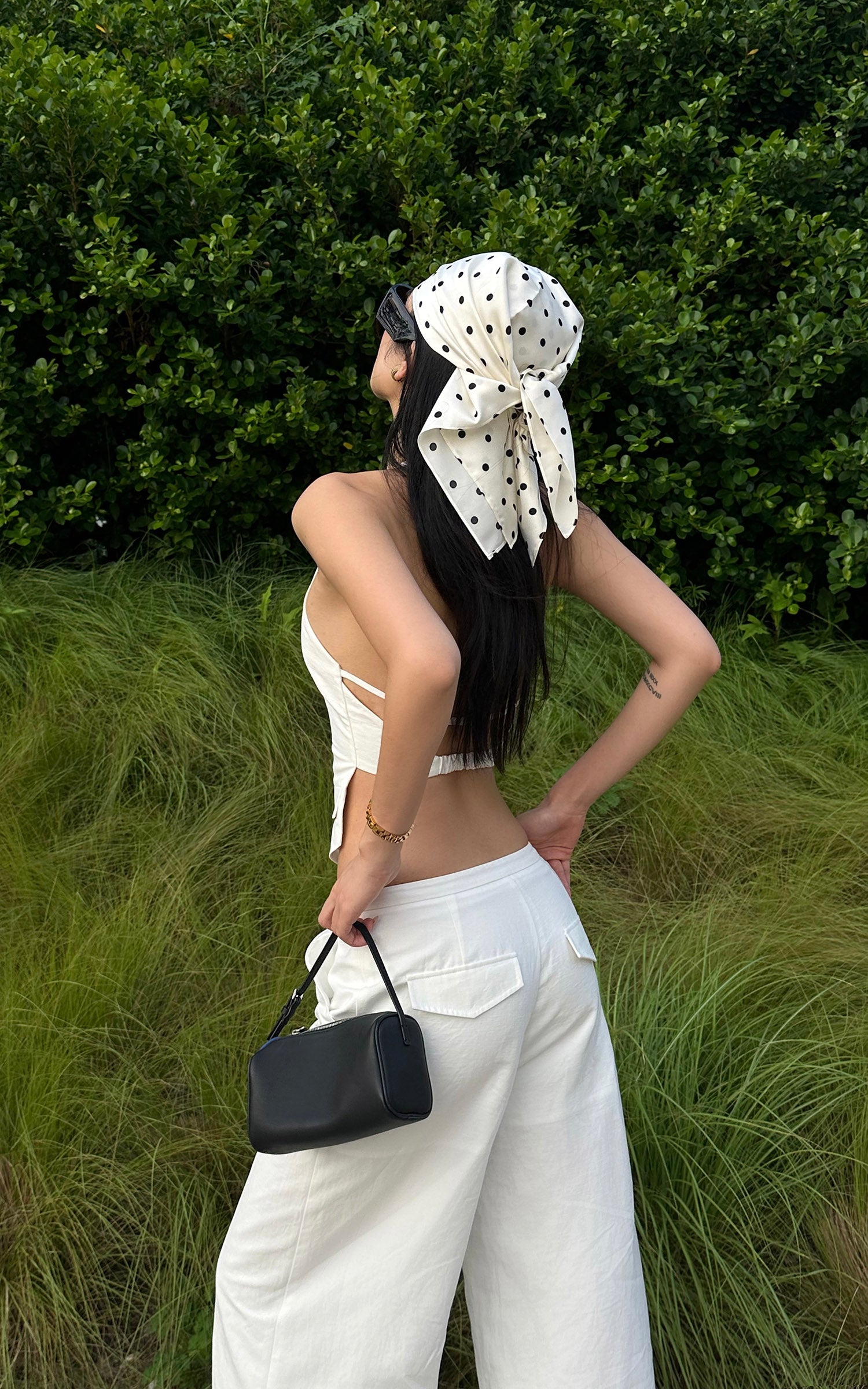 ROVENTE Halter Waistcoat Top with Plunging Neckline and Open Back - PINKPARKS