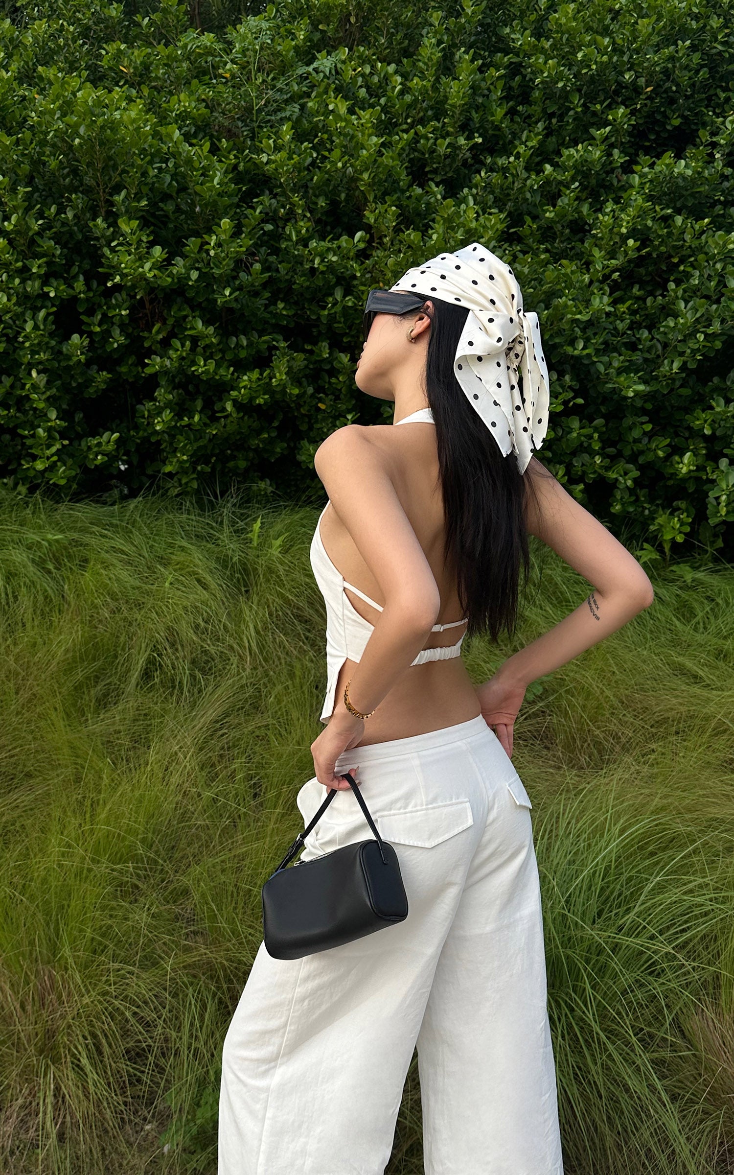 ROVENTE Halter Waistcoat Top with Plunging Neckline and Open Back - PINKPARKS