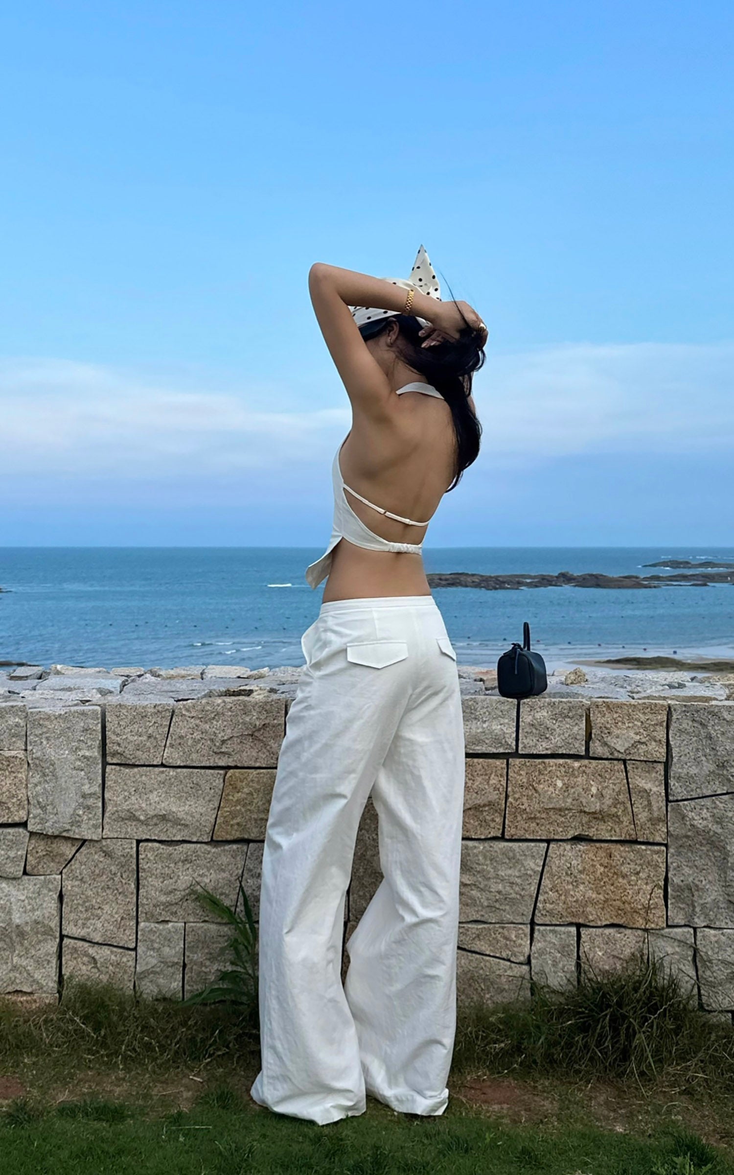 ROVENTE Tailored Wide-Leg Trousers in Textured Linen with Back Flap Pockets - PINKPARKS