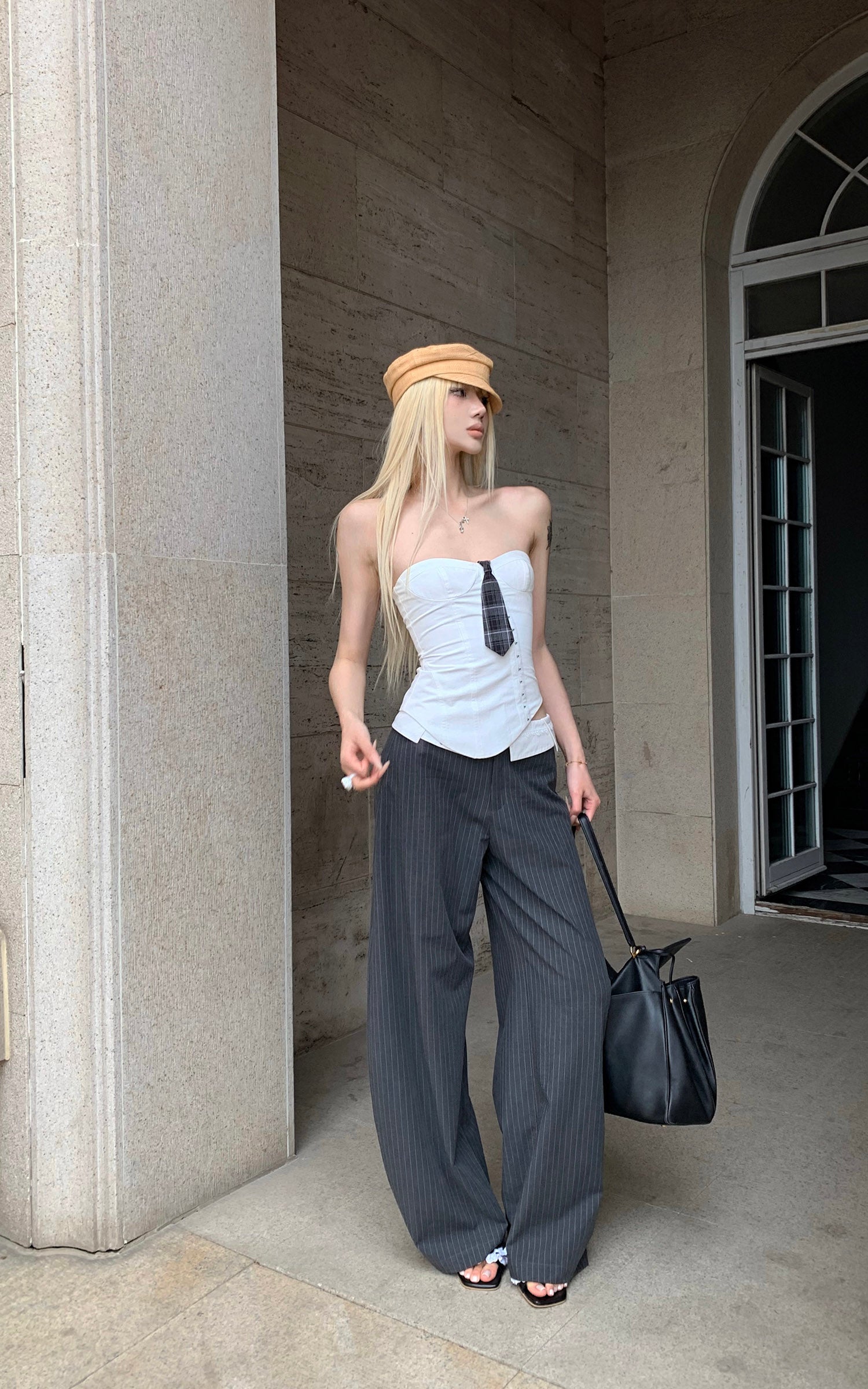 Rase le sol Deconstructed Collar Pinstripe Wide-Leg Trousers - PINKPARKS
