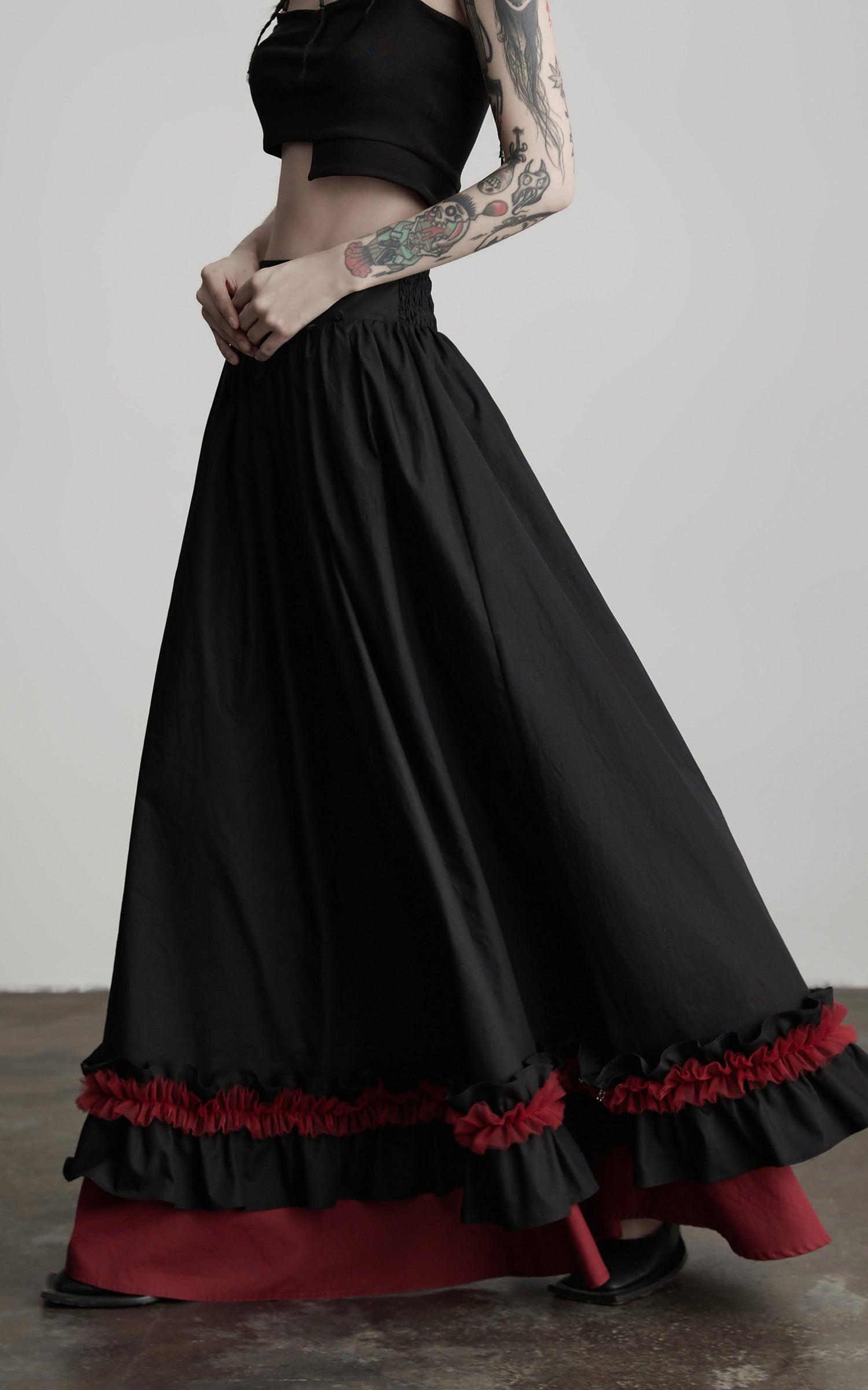DOINDULGE Flared Skirt with Layered Frill Draping and Contrast Underskirt