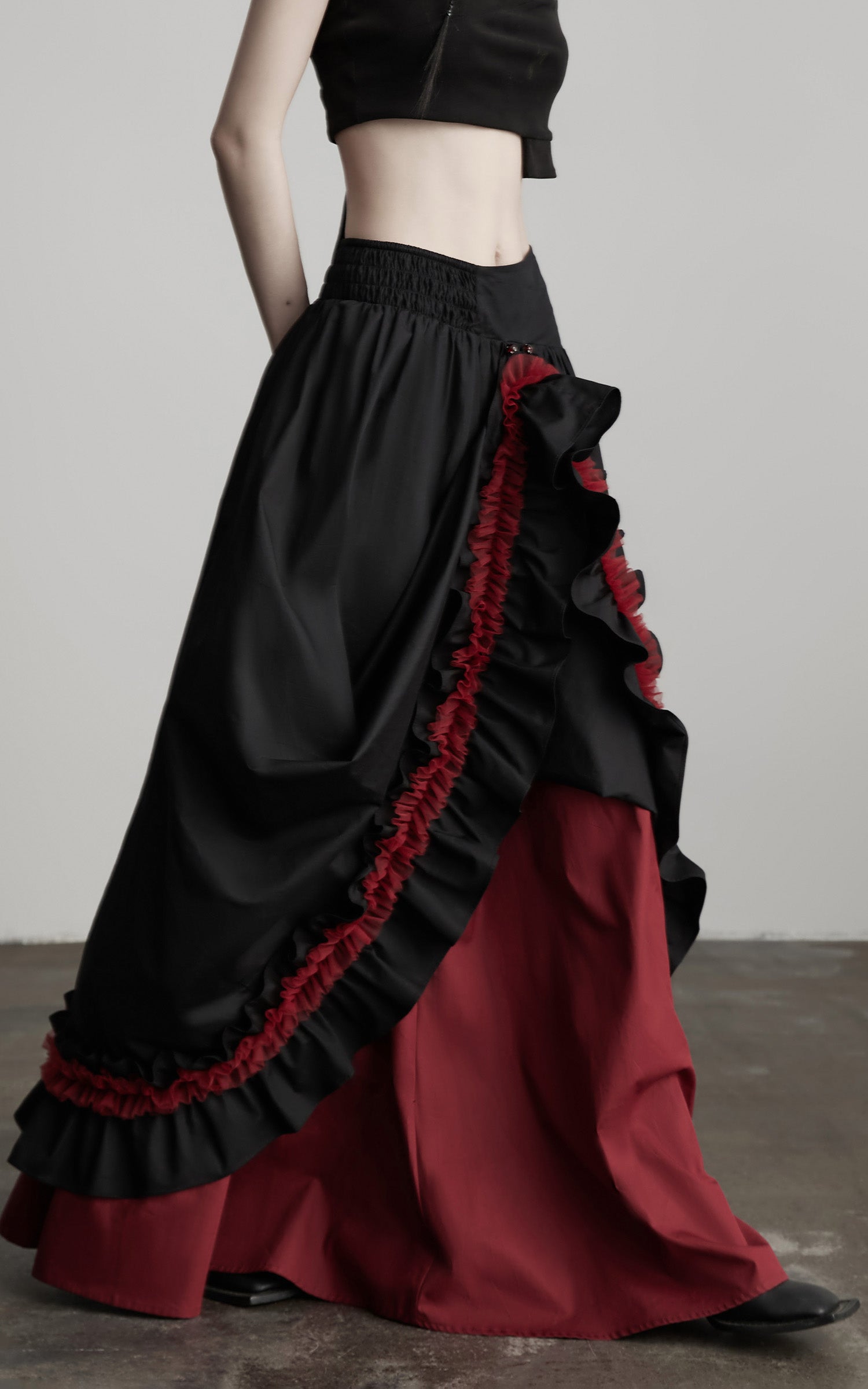 DOINDULGE Flared Skirt with Layered Frill Draping and Contrast Underskirt