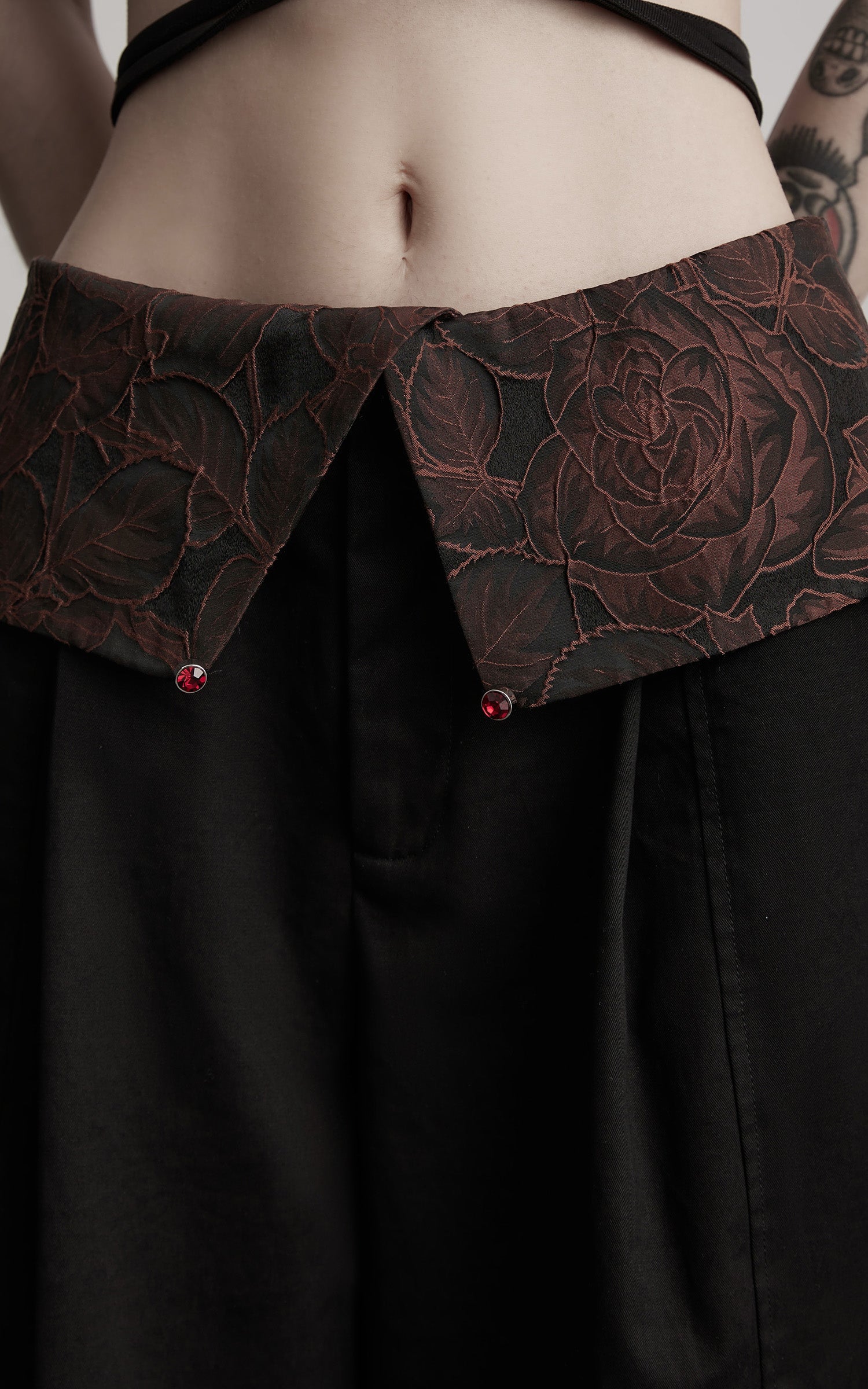 DOINDULGE Wide-Legged High-Waisted Pants with Leaf-Pattern Detail