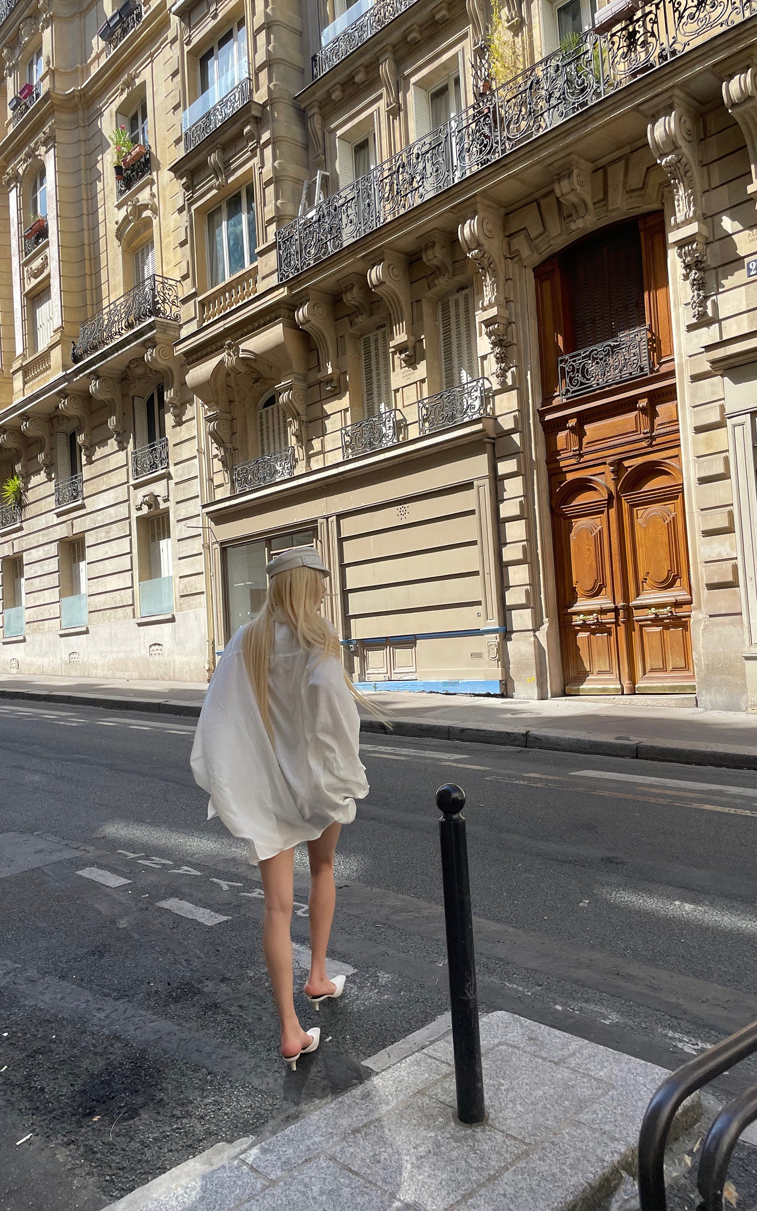 Rase le sol Oversized Embroidered Shirt with Dropped Shoulders & Exten ...