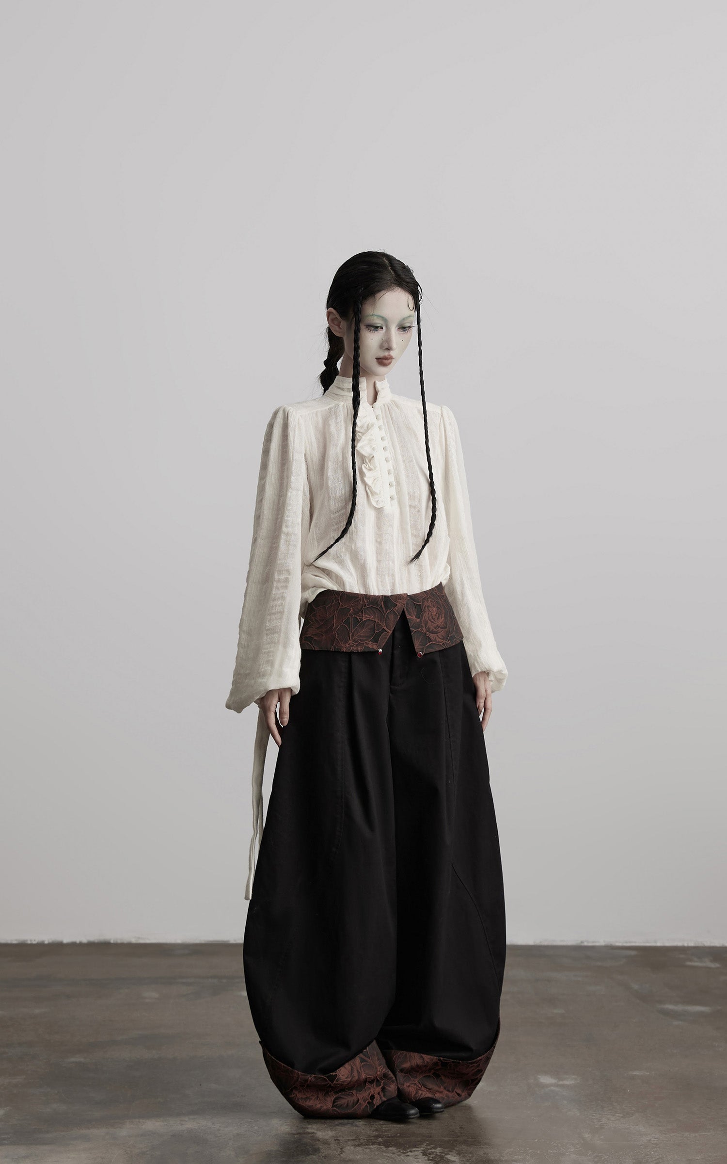 DOINDULGE Wide-Legged High-Waisted Pants with Leaf-Pattern Detail