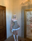 Robe évasée à carreaux avec ourlet en dentelle superposée