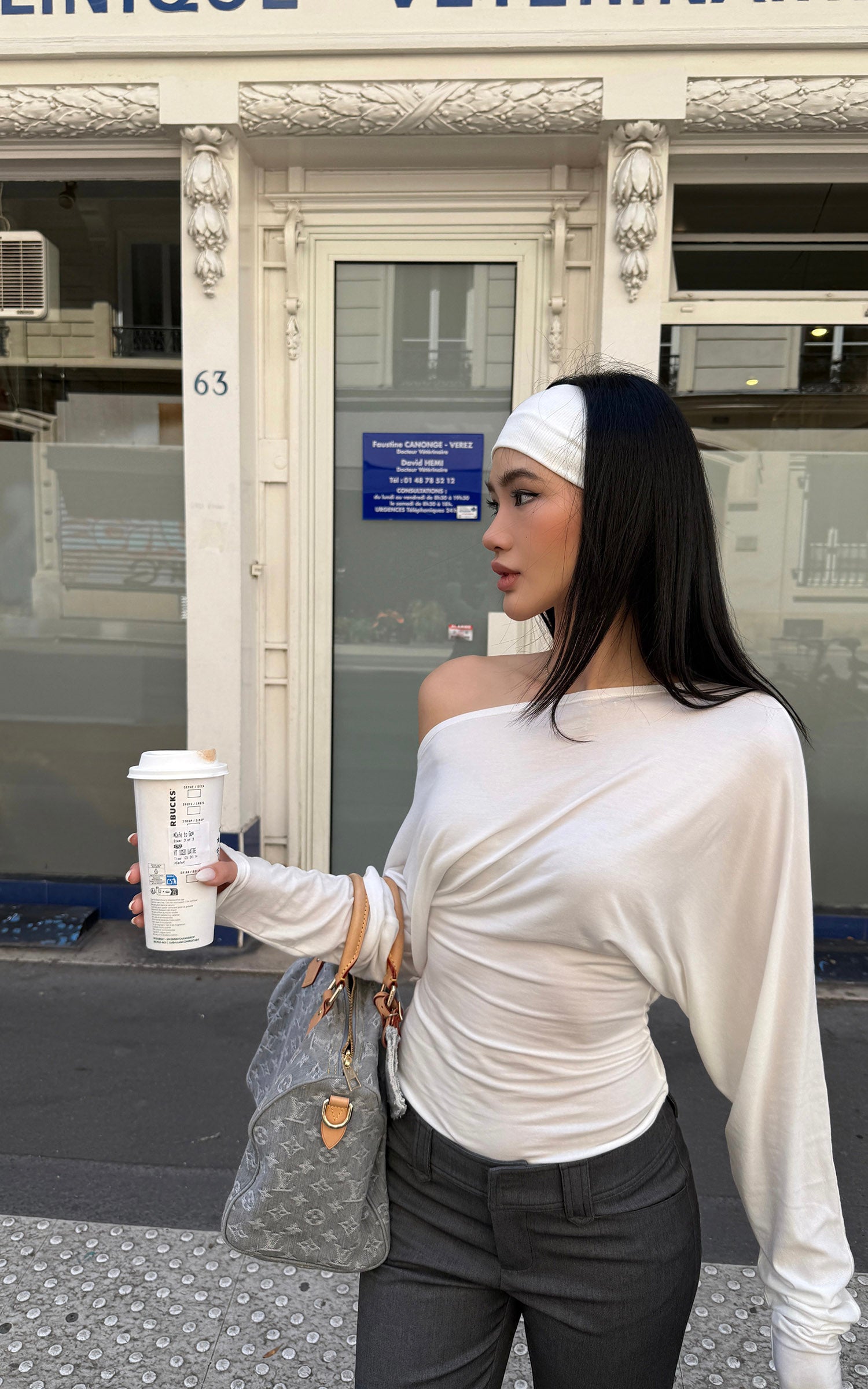 ROVENTE One Shoulder Cut-Out Top Long Sleeve Slim Fit Minimalist Tee