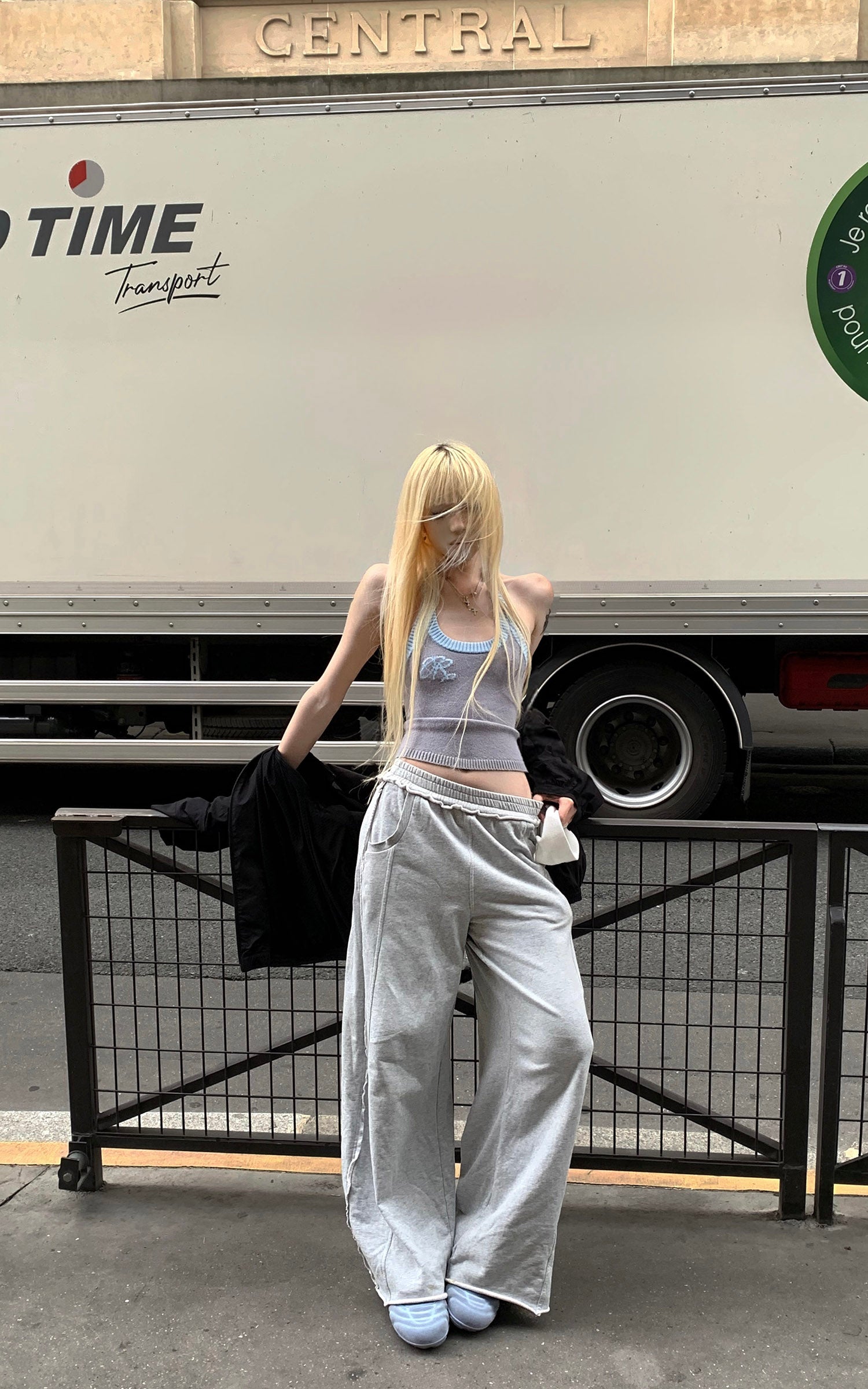 Rase le sol Ruffled Waist Wide-Leg Sweatpants in Heather Grey