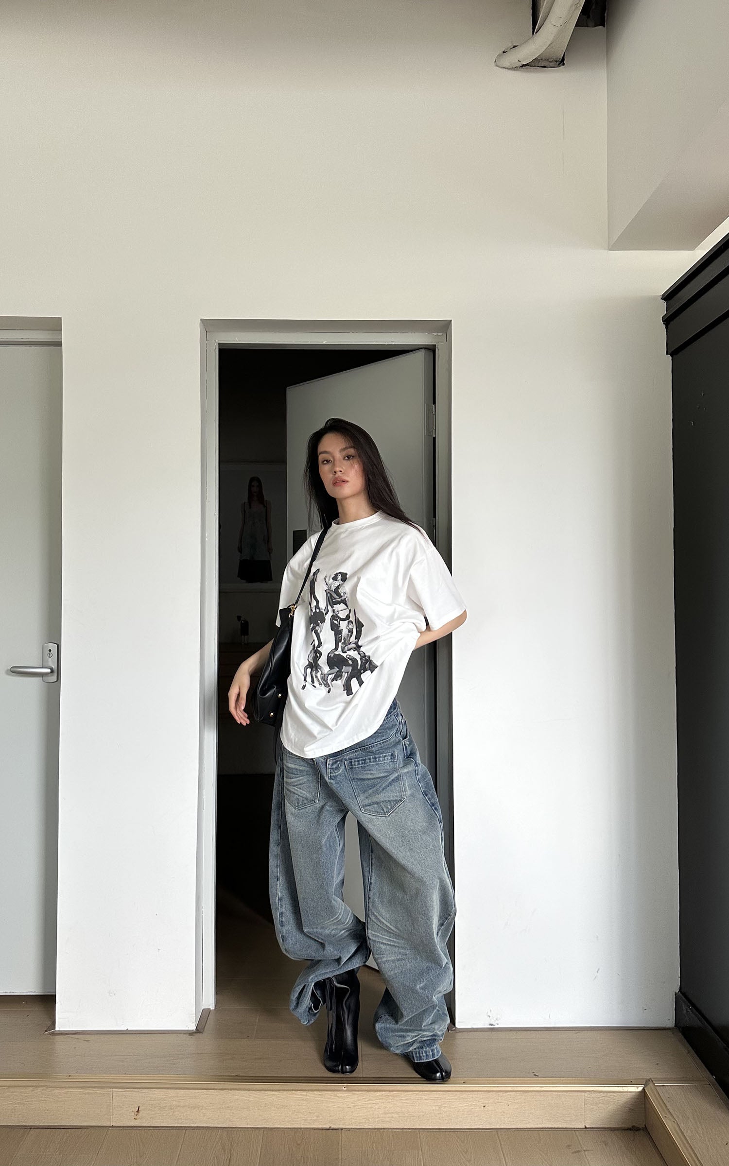 0122stepll Curved Wide-Leg Dragging Jeans