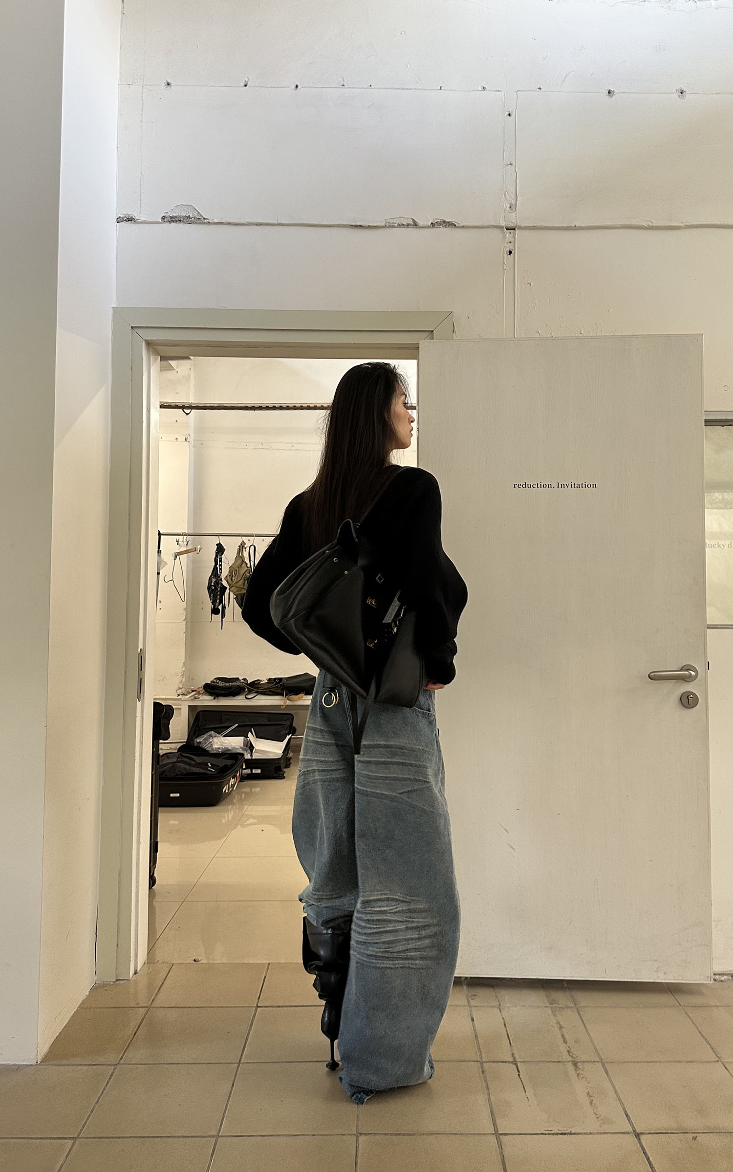 0122stepll Curved Wide-Leg Dragging Jeans