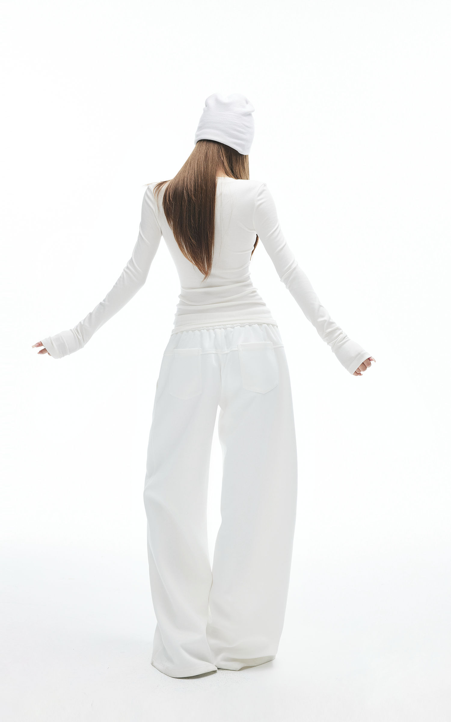 IAMXIAA Studded V-Neck Long Sleeve Tee