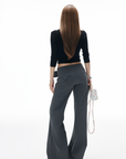 IAMXIAA Knit Cropped V Neck Sweater