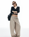IAMXIAA Knit Cropped V Neck Sweater