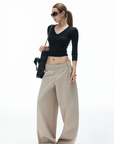 IAMXIAA Knit Cropped V Neck Sweater