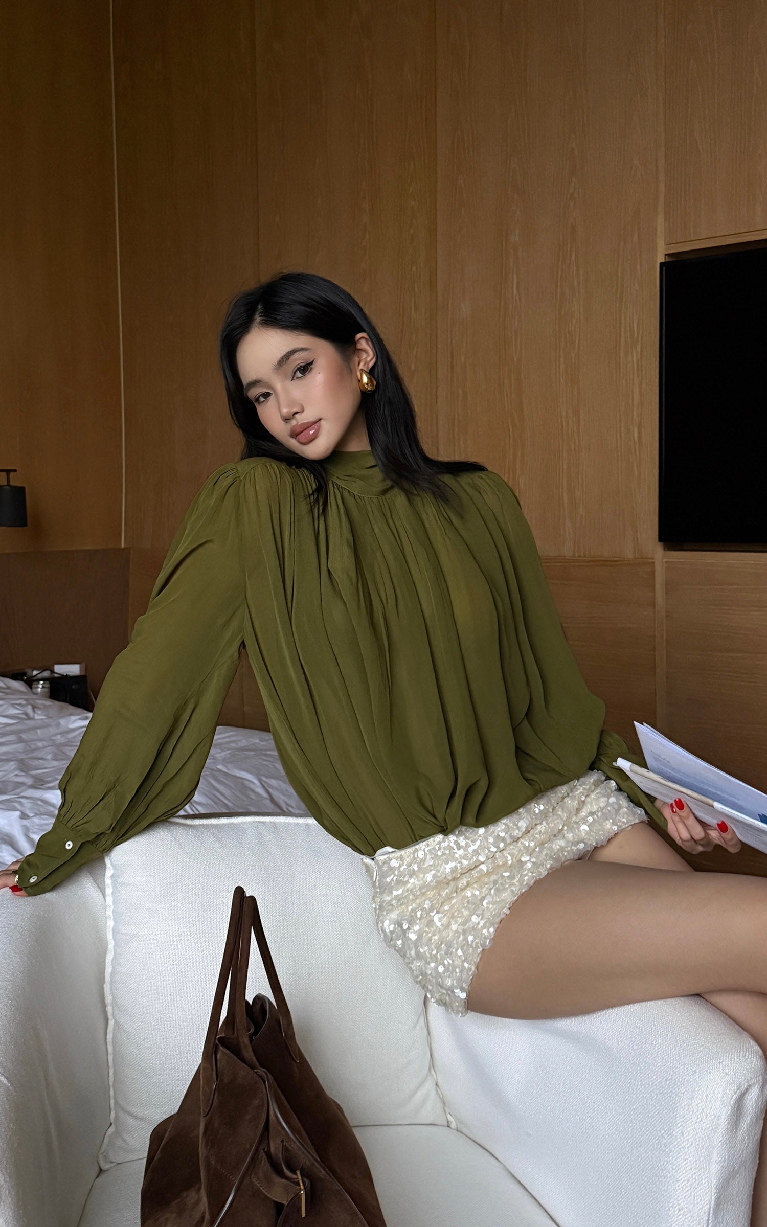 ROVENTE Draped Deep V-Neck Blouse with Tie Collar and Billowy Sleeves