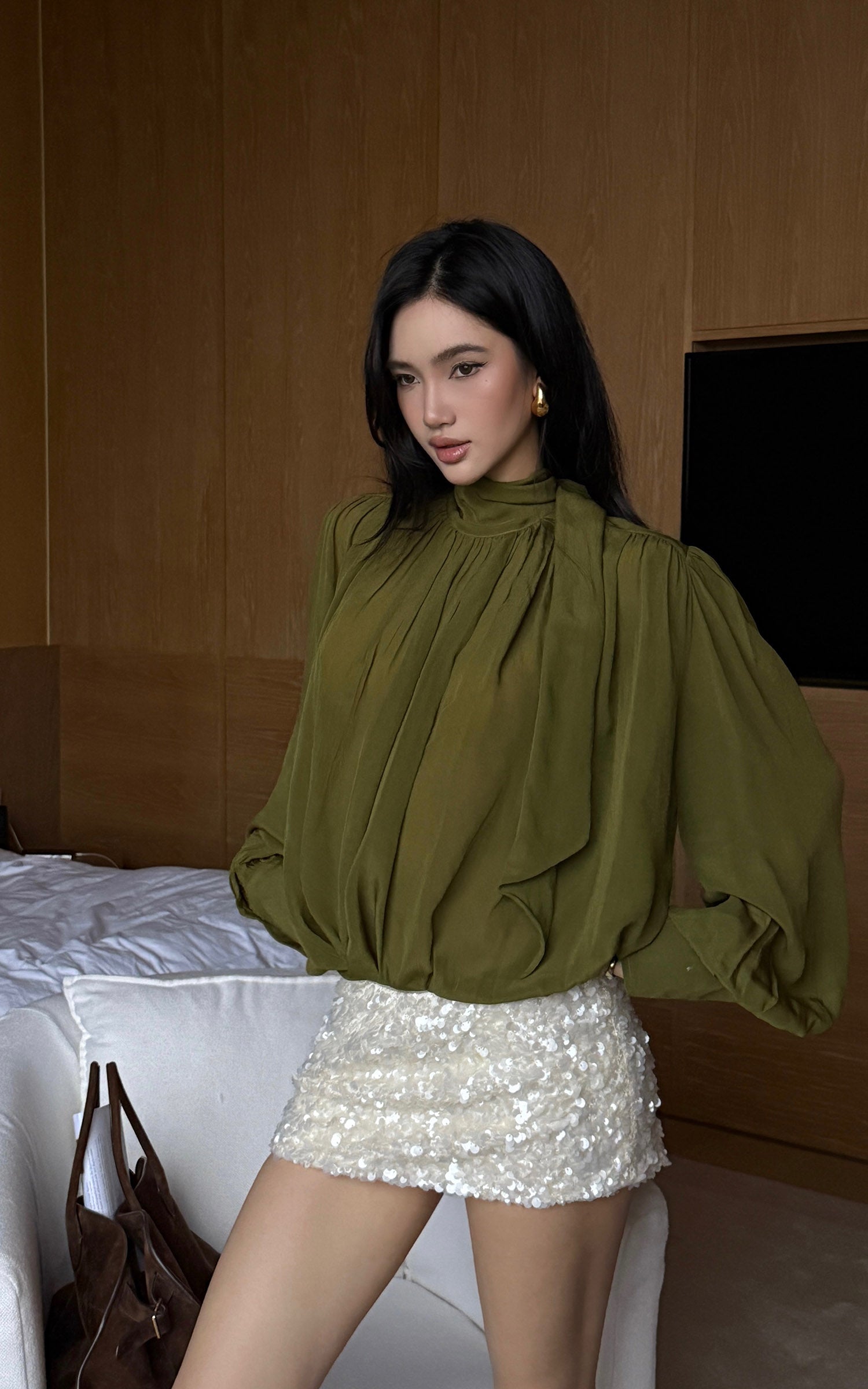 ROVENTE Draped Deep V-Neck Blouse with Tie Collar and Billowy Sleeves