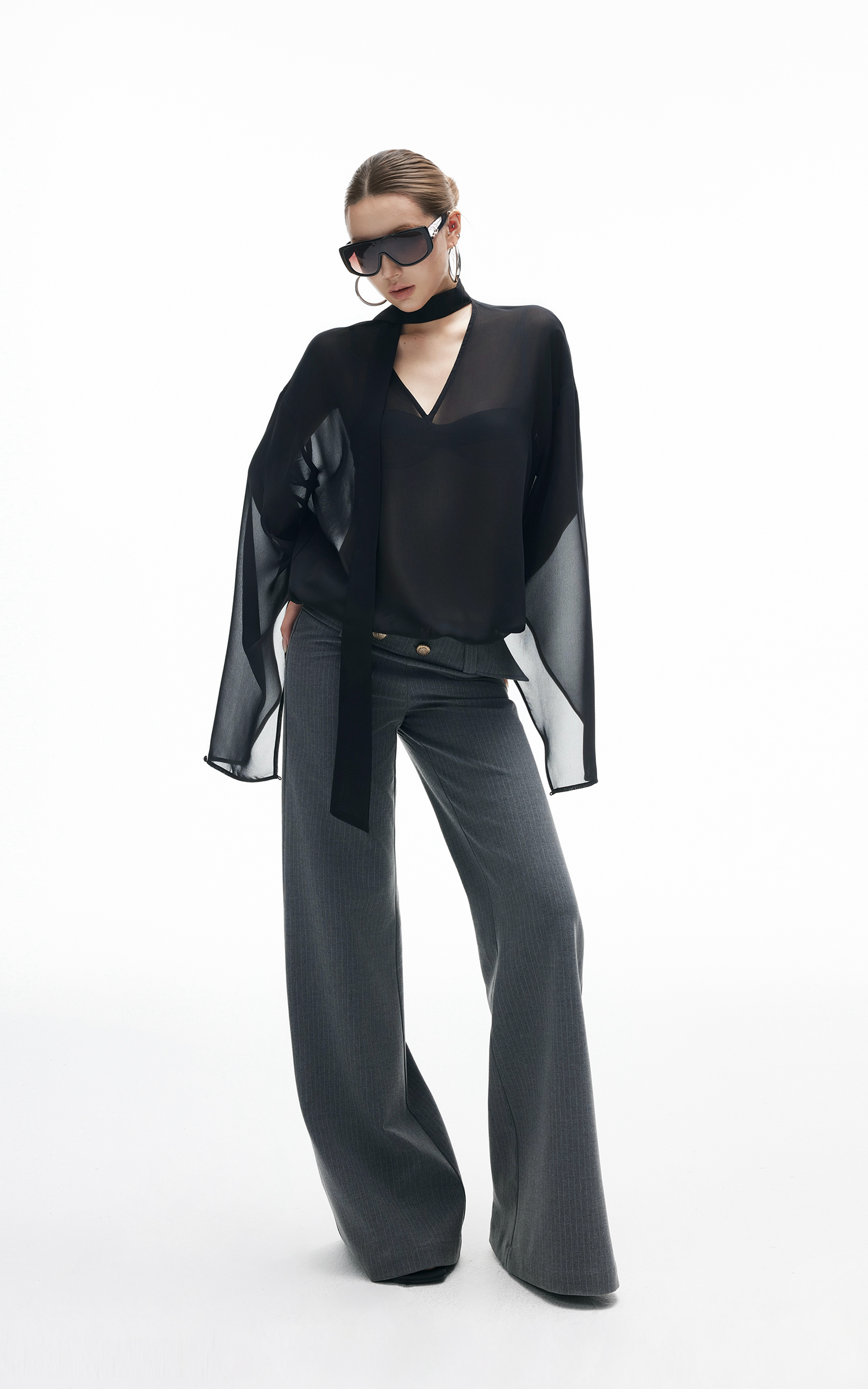 IAMXIAA Low Rise Wide Leg Trousers with Statement Belt