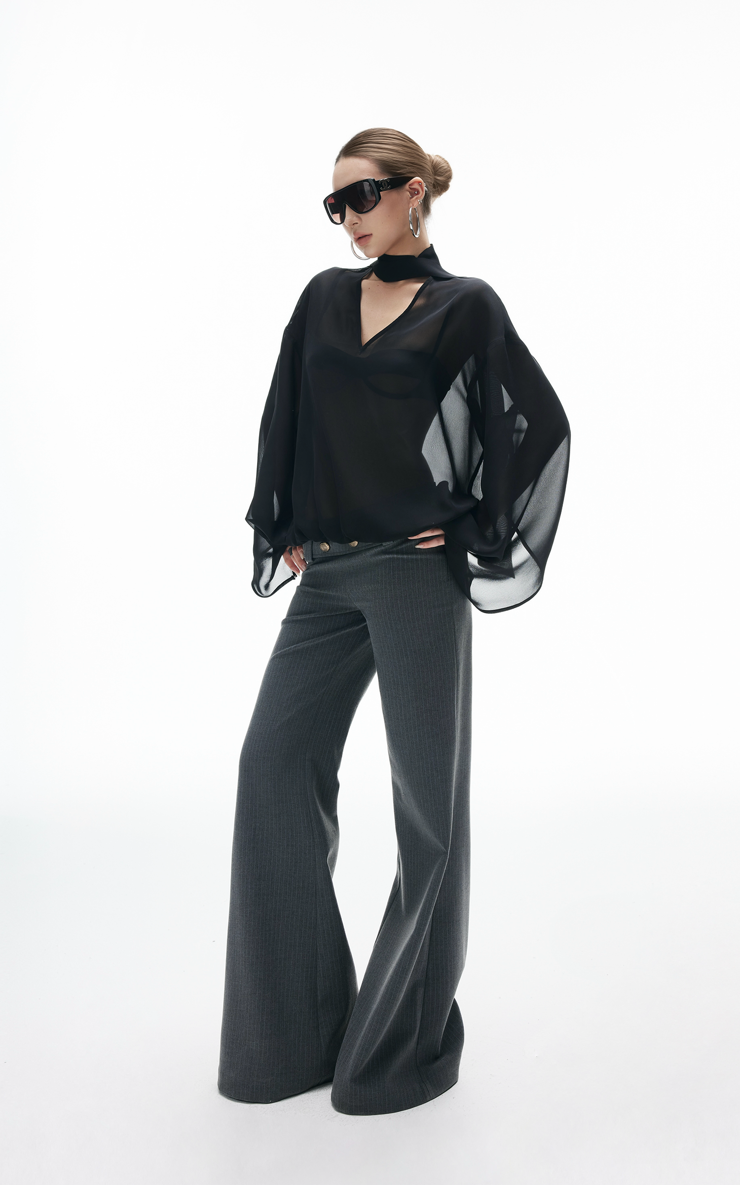 IAMXIAA Low Rise Wide Leg Trousers with Statement Belt