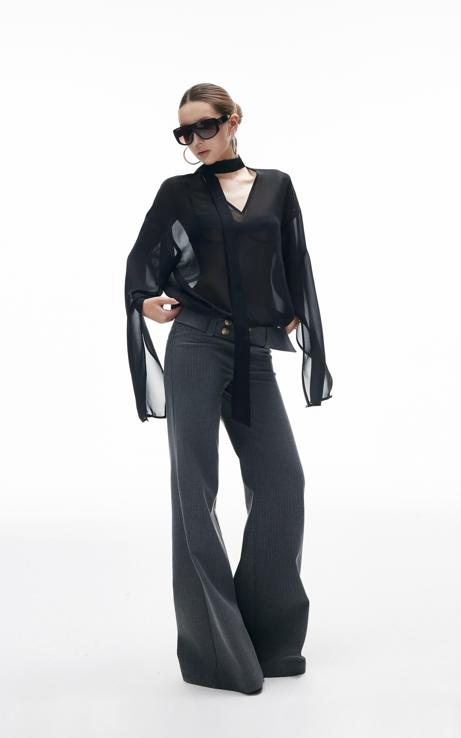 IAMXIAA Low Rise Wide Leg Trousers with Statement Belt