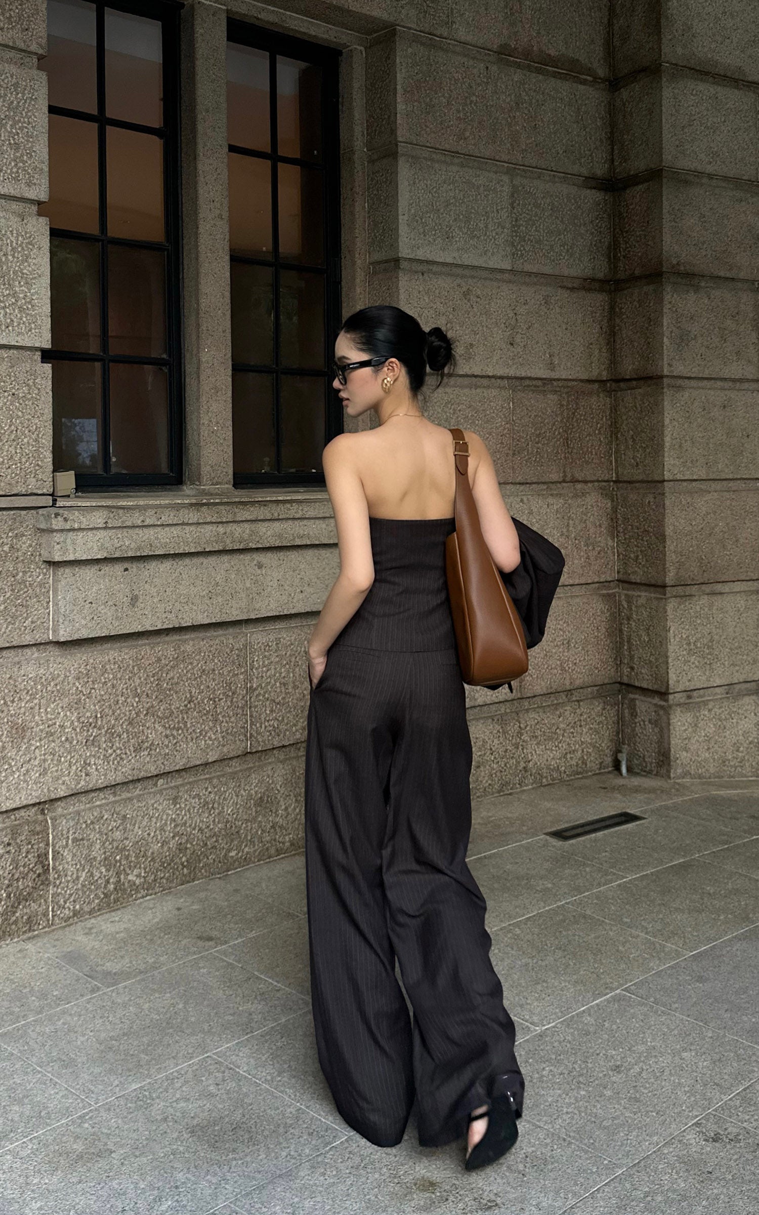 ROVENTE Pinstripe Wide-Leg Pants with Pleated Front & Tailored