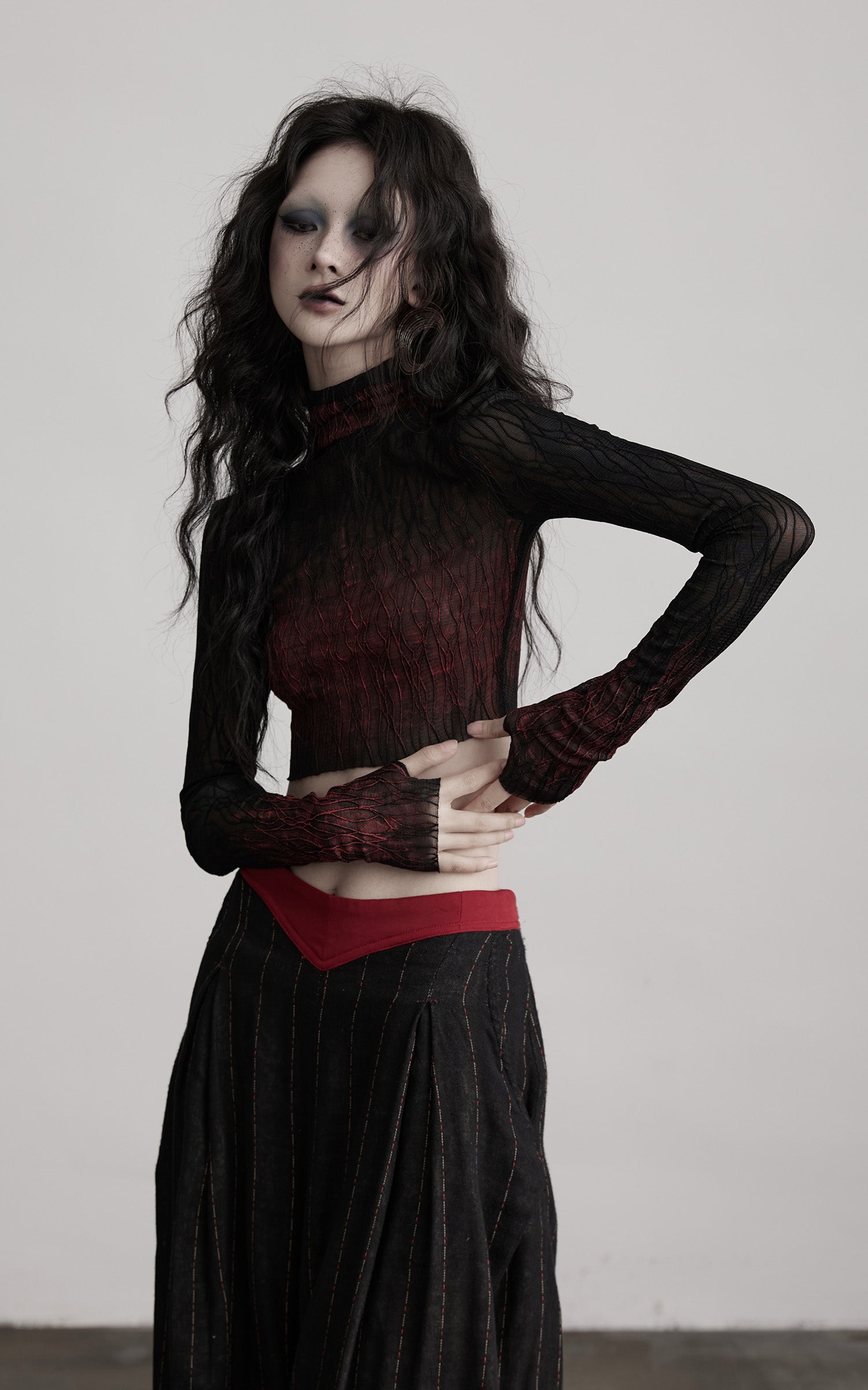 DOINDULGE Sheer Textured Long Sleeve T-Shirt