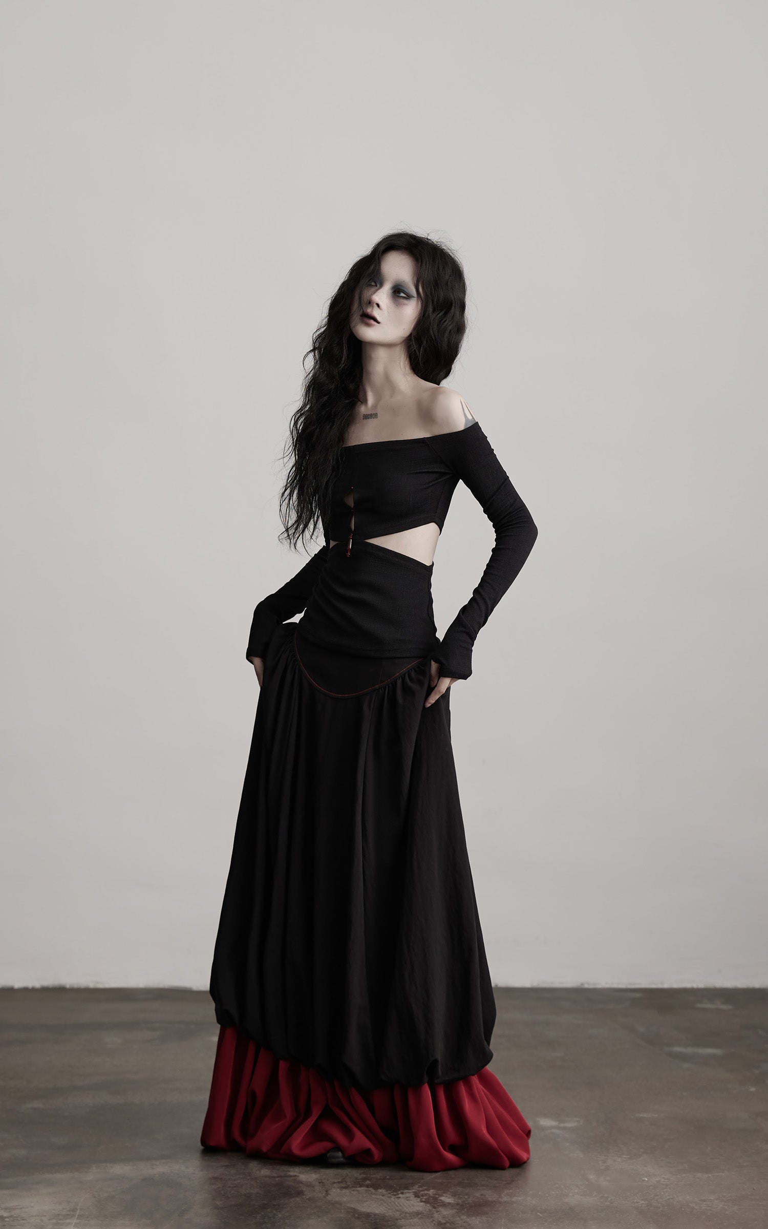 DOINDULGE Off-Shoulder Cutout Top with Bead Details