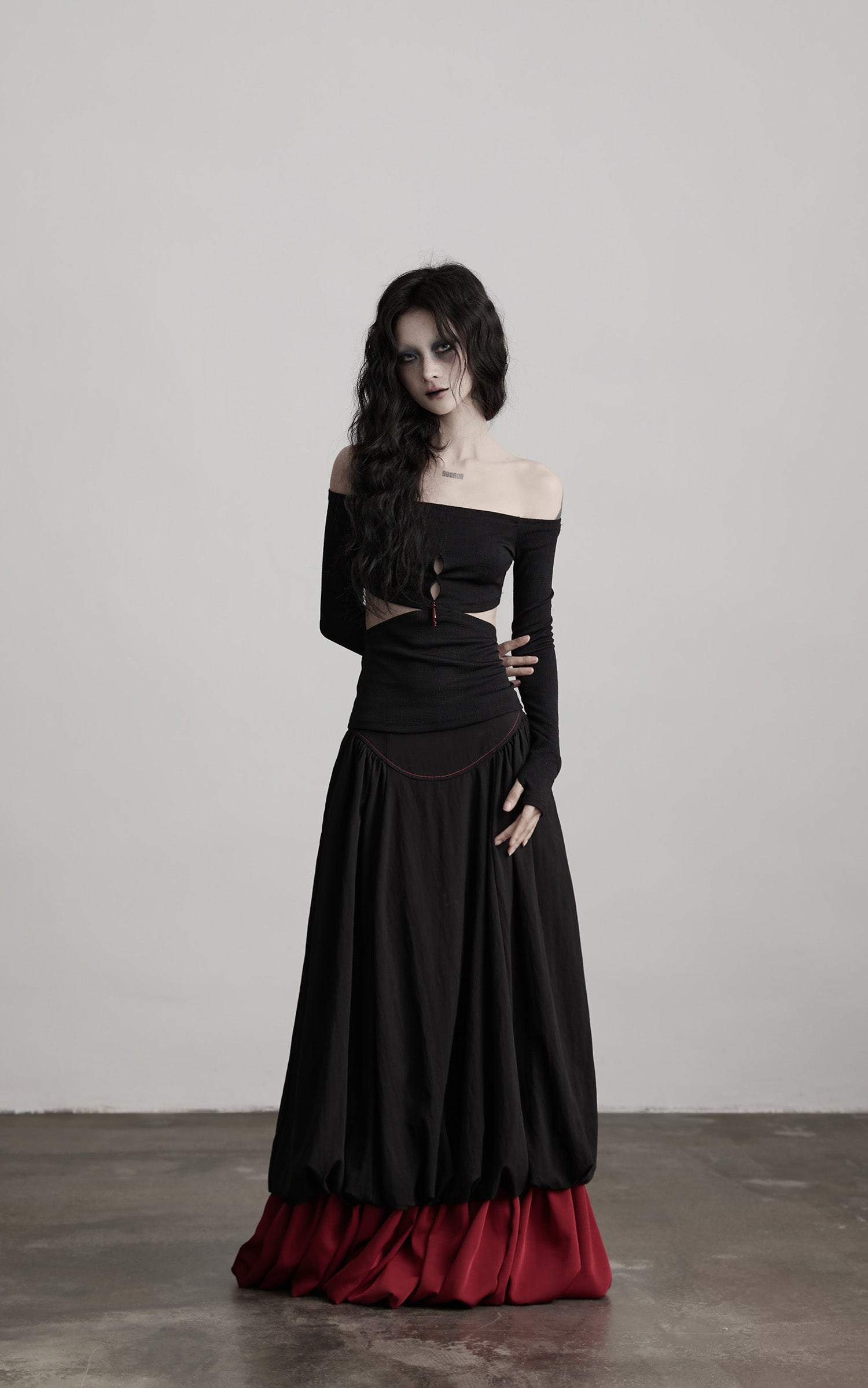 DOINDULGE Off-Shoulder Cutout Top with Bead Details