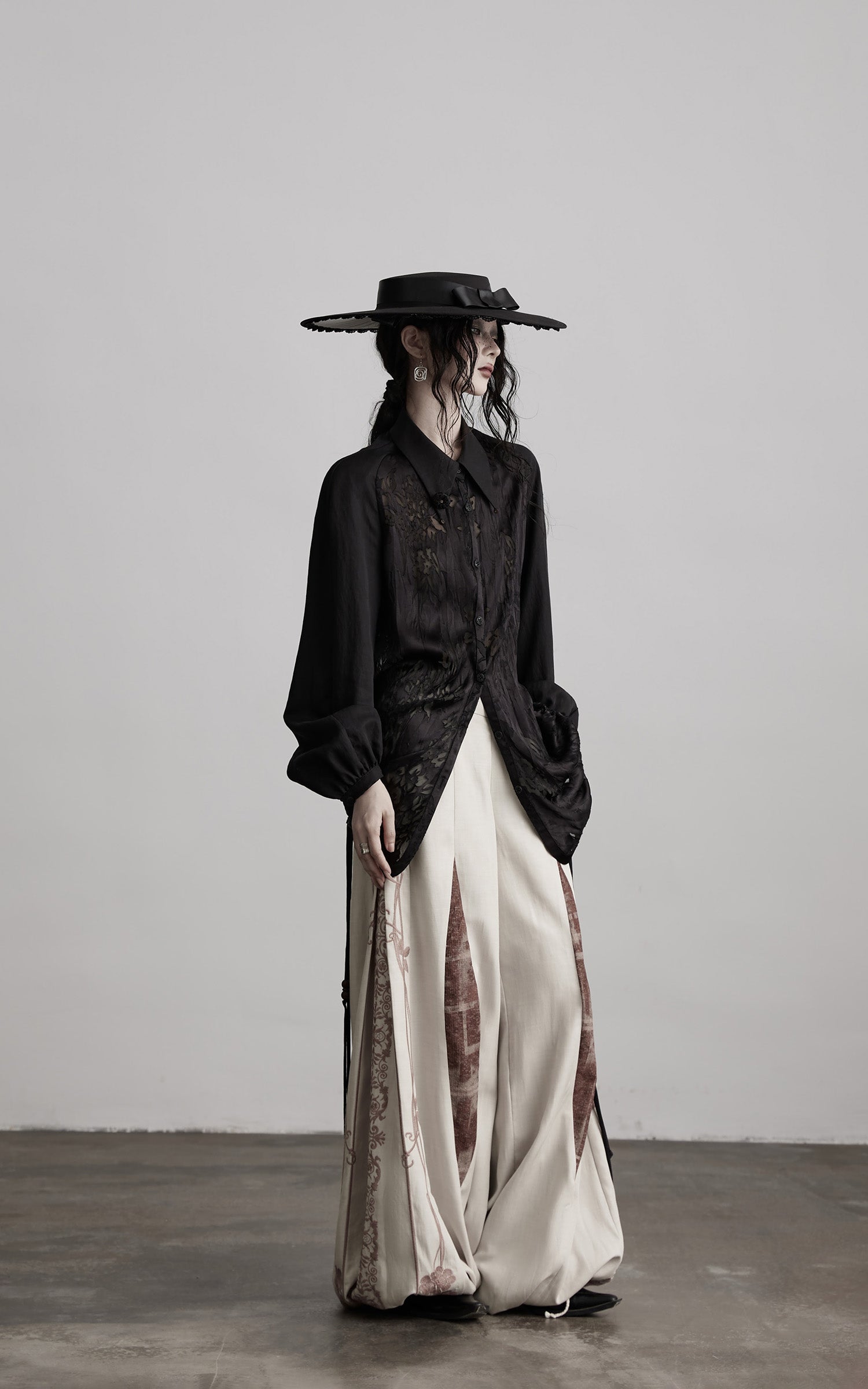 DOINDULGE Textured Jacquard Shirt with High Collar and Ruched Hem