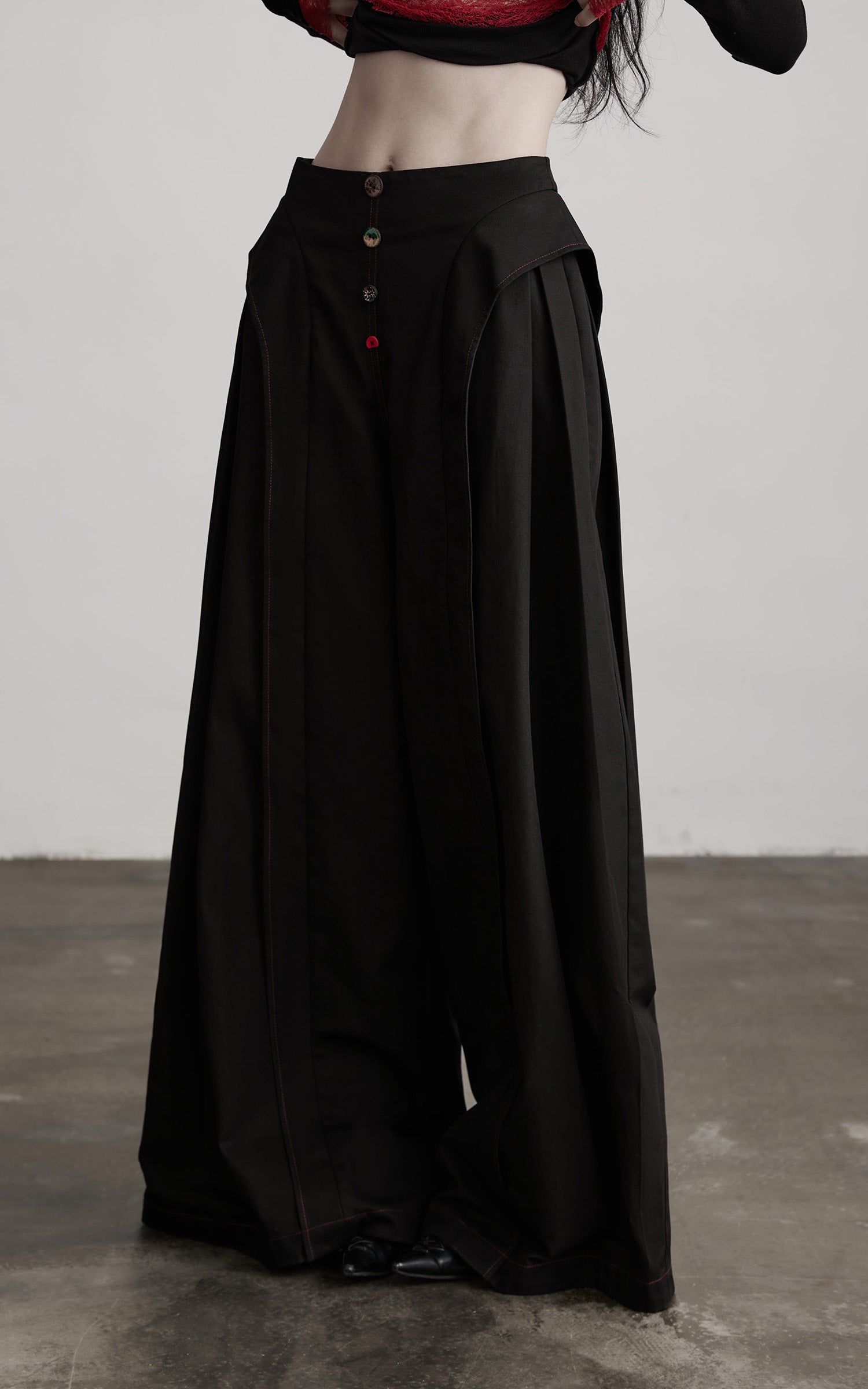 DOINDULGE Wide-Leg Trousers with Multi-Button Detail
