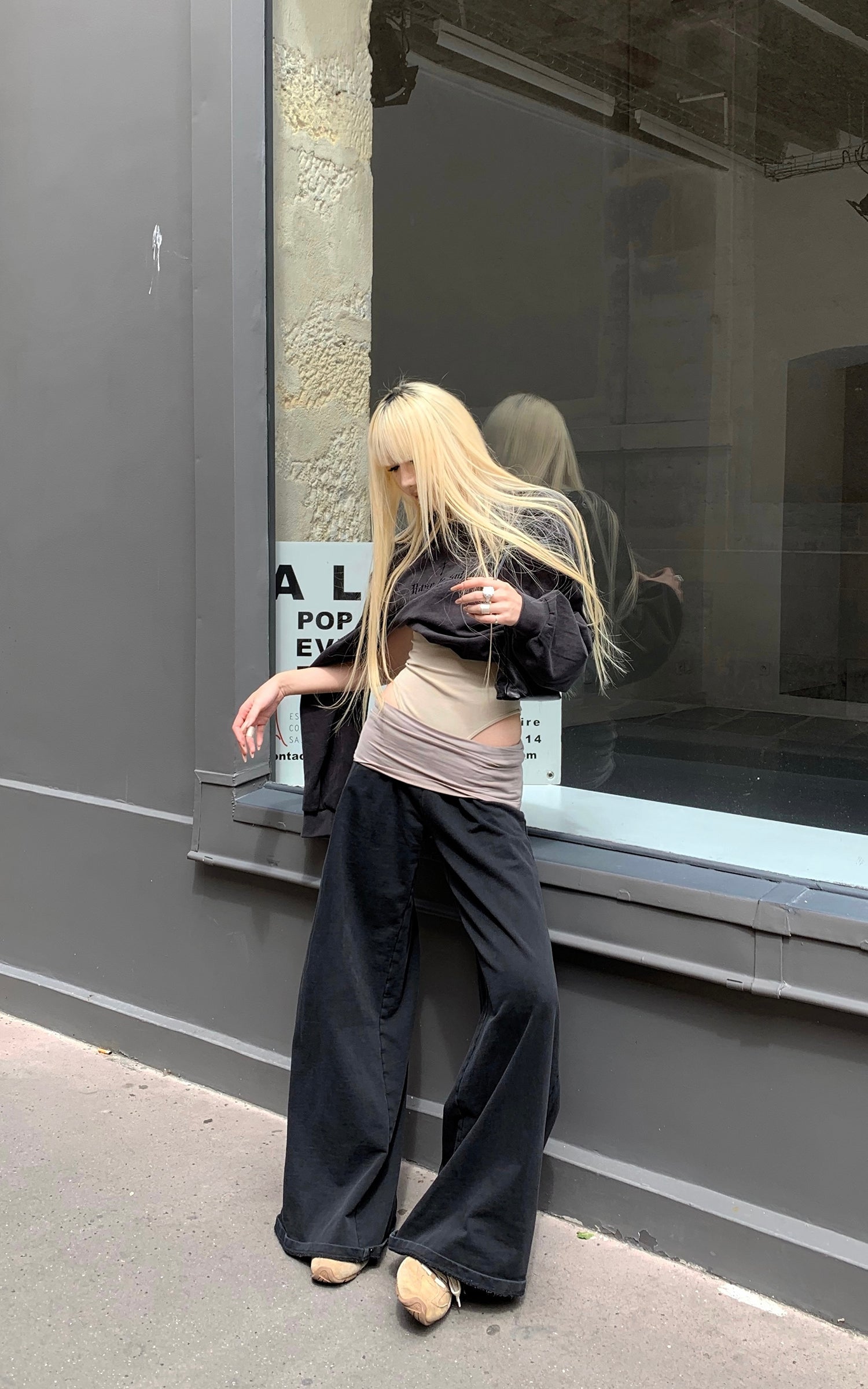 Rase le sol Embroidered Oversized Sweatshirt