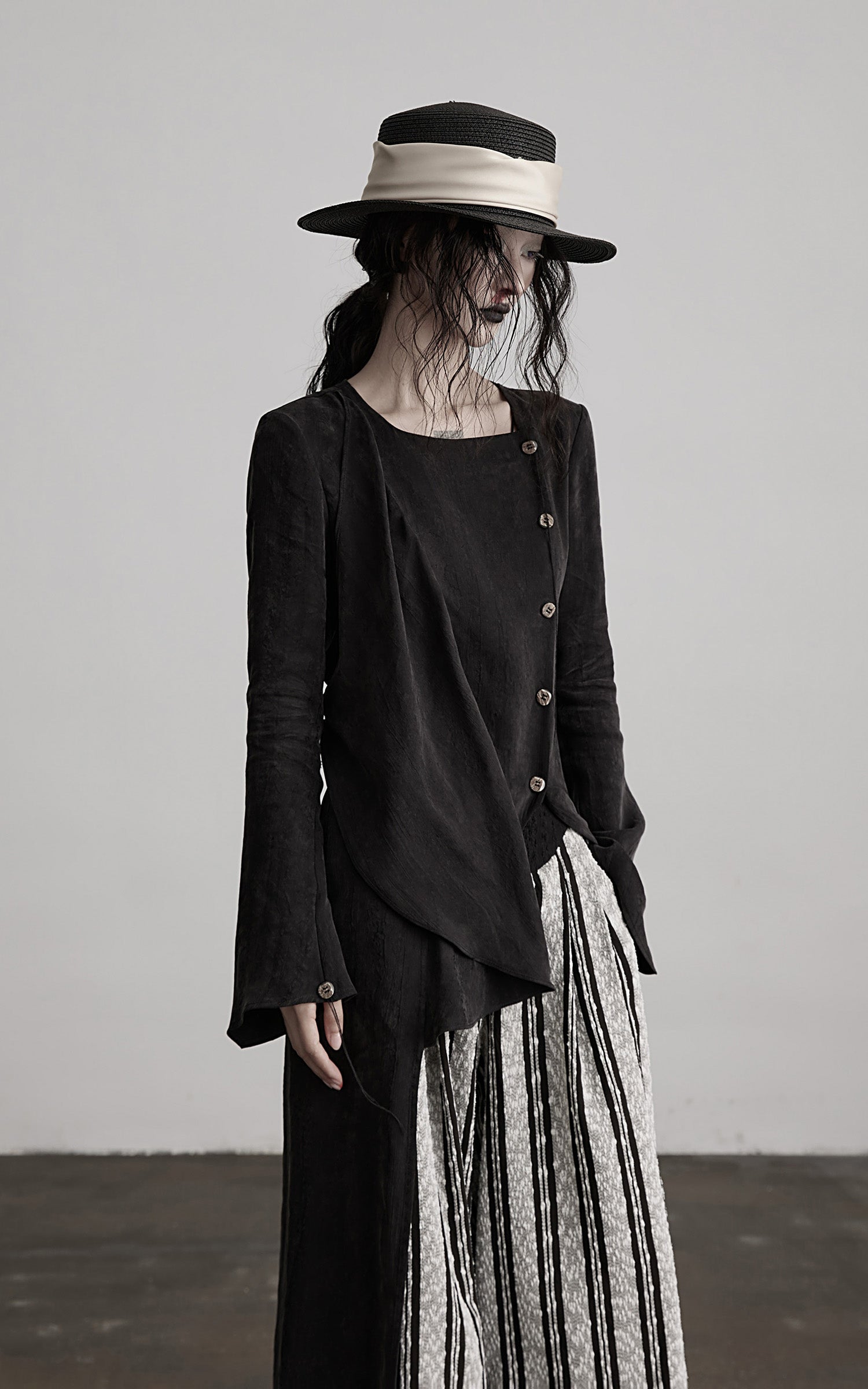 DOINDULGE Asymmetric Long Shirt Draped Textured Layer Deconstructed Minimal Design