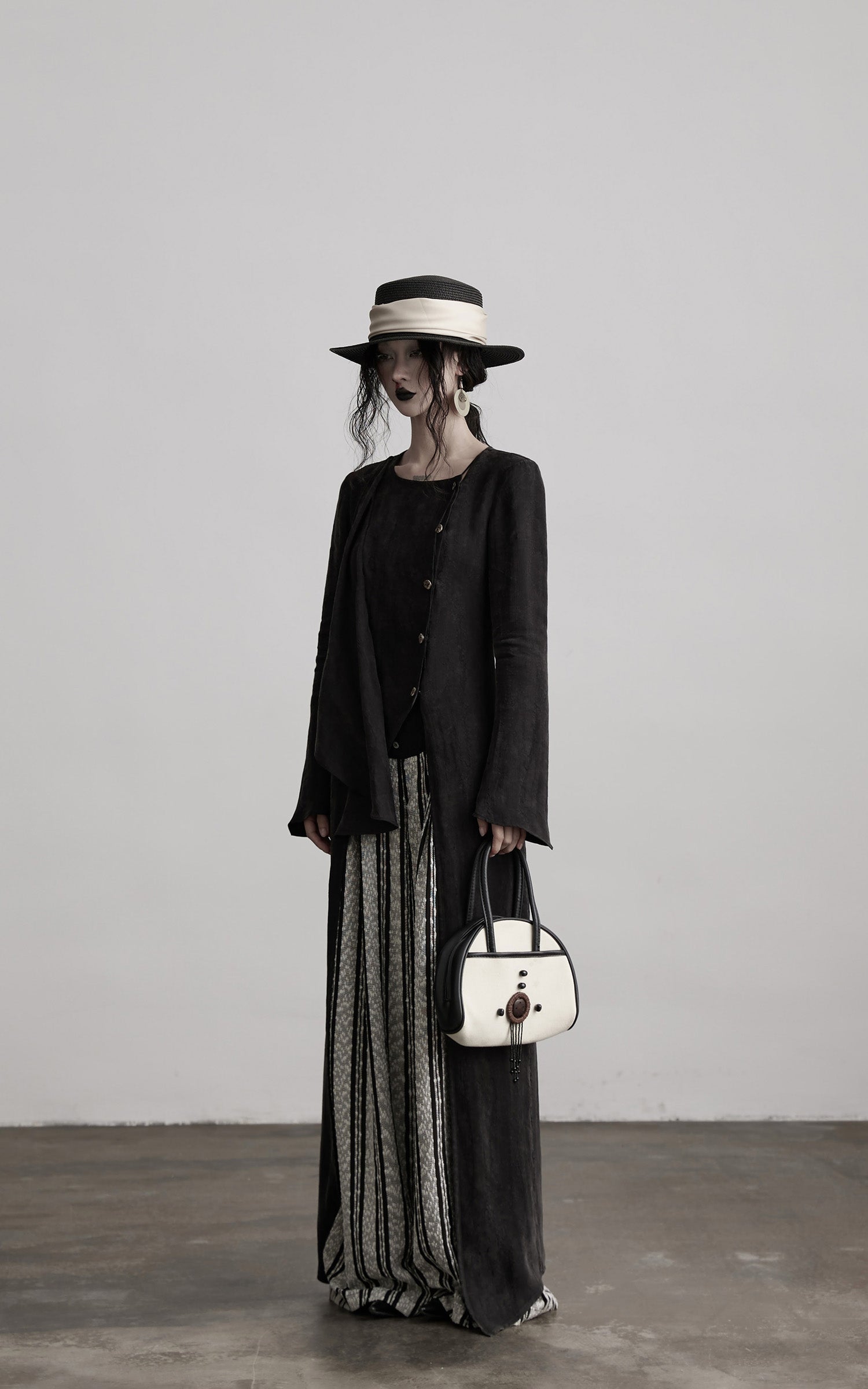 DOINDULGE Asymmetric Long Shirt Draped Textured Layer Deconstructed Minimal Design