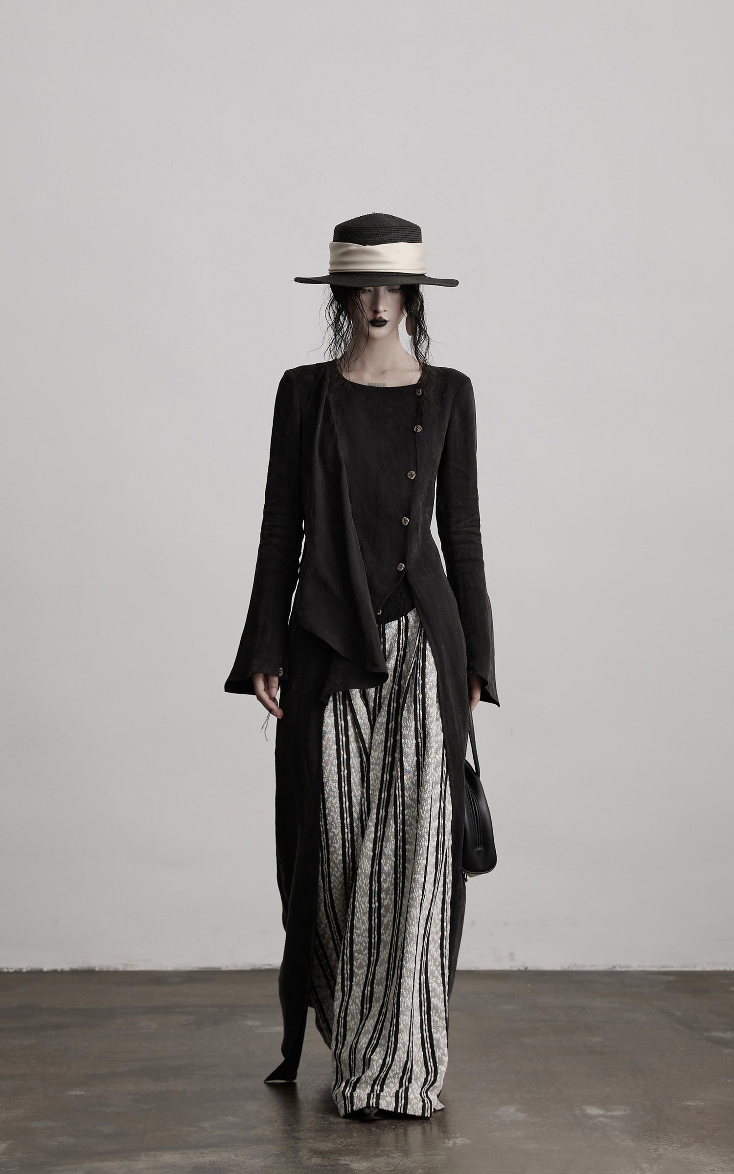 DOINDULGE Asymmetric Long Shirt Draped Textured Layer Deconstructed Minimal Design