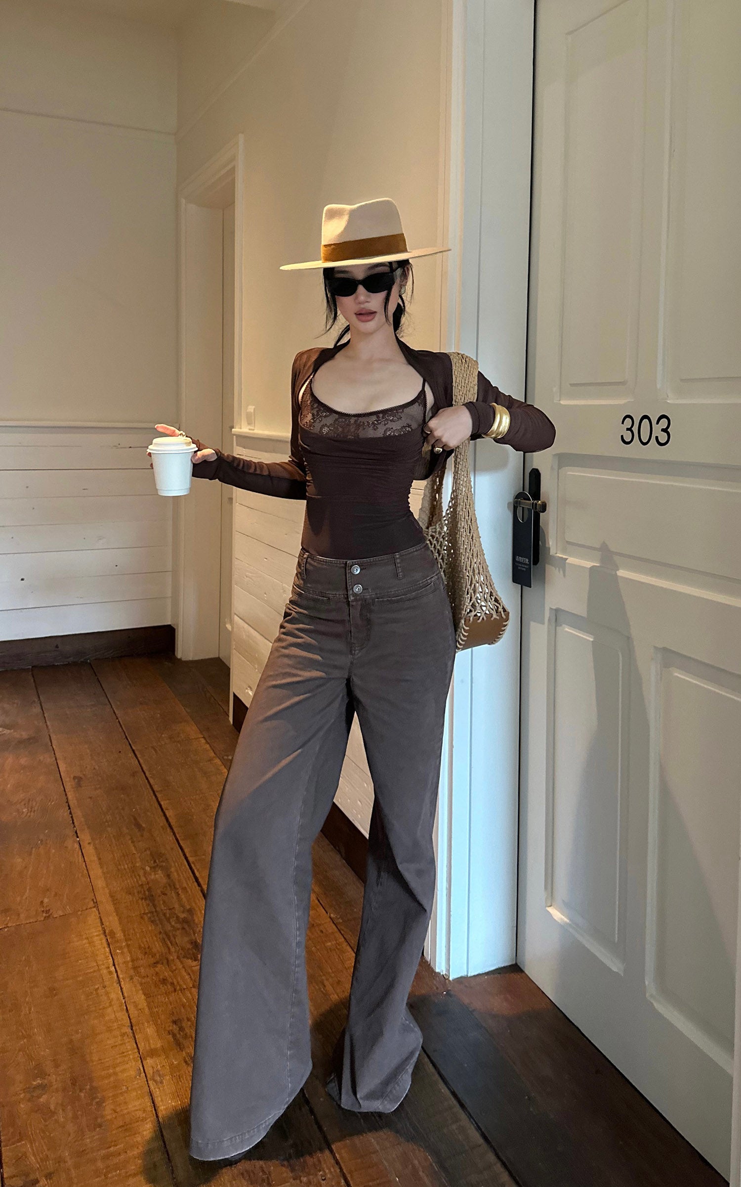 ROVENTE Wide Leg High Waist Pants – Relaxed Silhouette with Double Button Detail