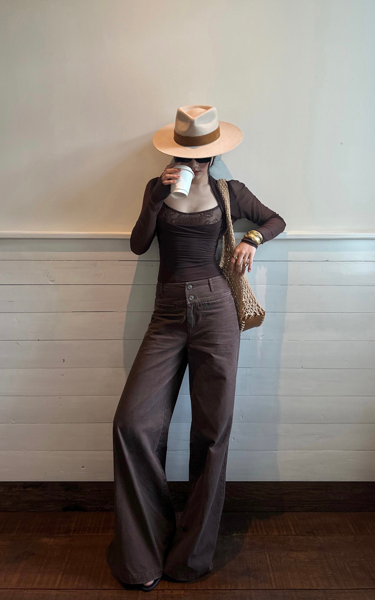 ROVENTE Wide Leg High Waist Pants – Relaxed Silhouette with Double Button Detail