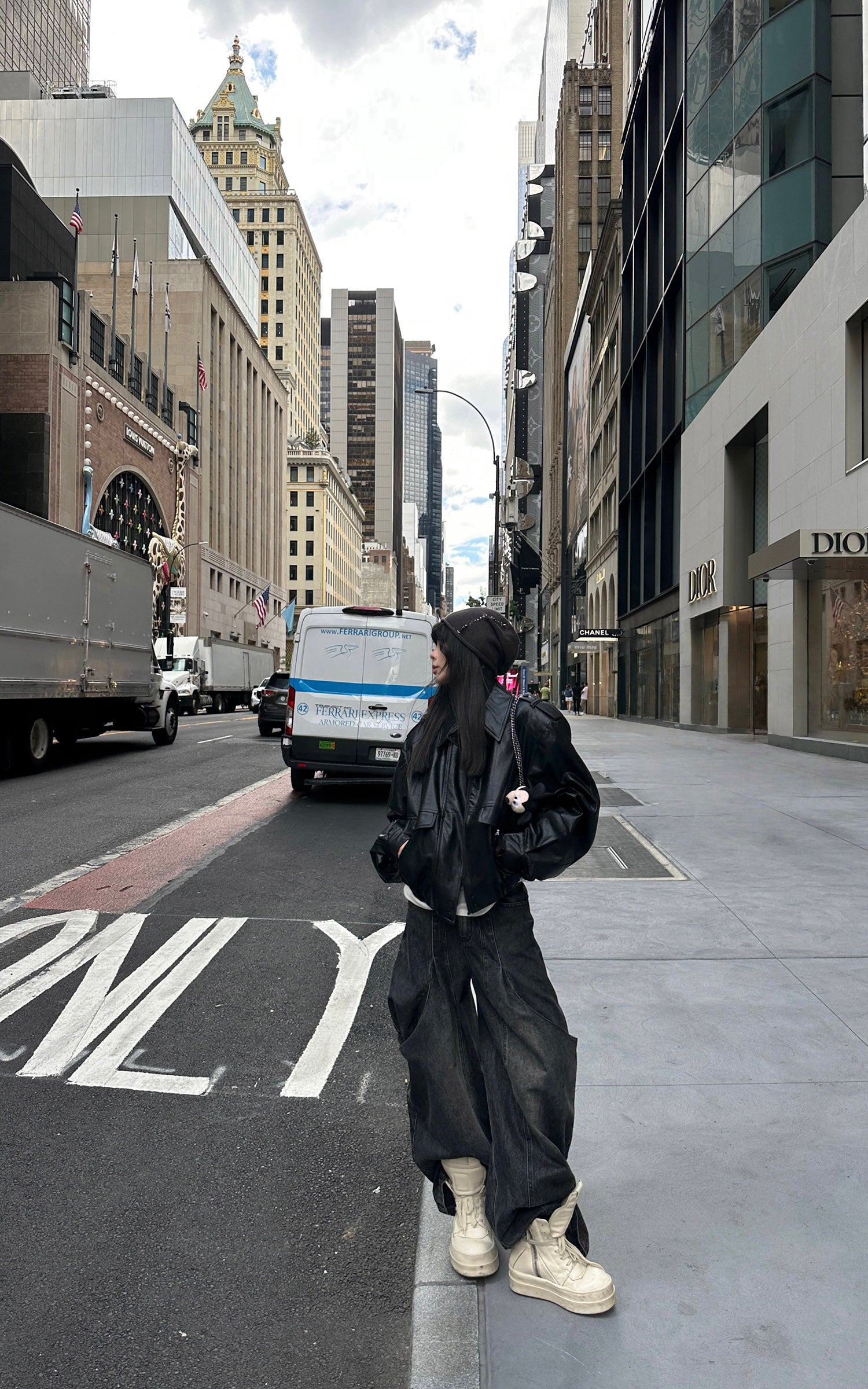 WARDEN EDGE Cropped Leather Jacket with Epaulettes and Utility