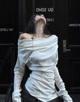 WARDEN EDGE Off-Shoulder Ruched Long Sleeve T-Shirt