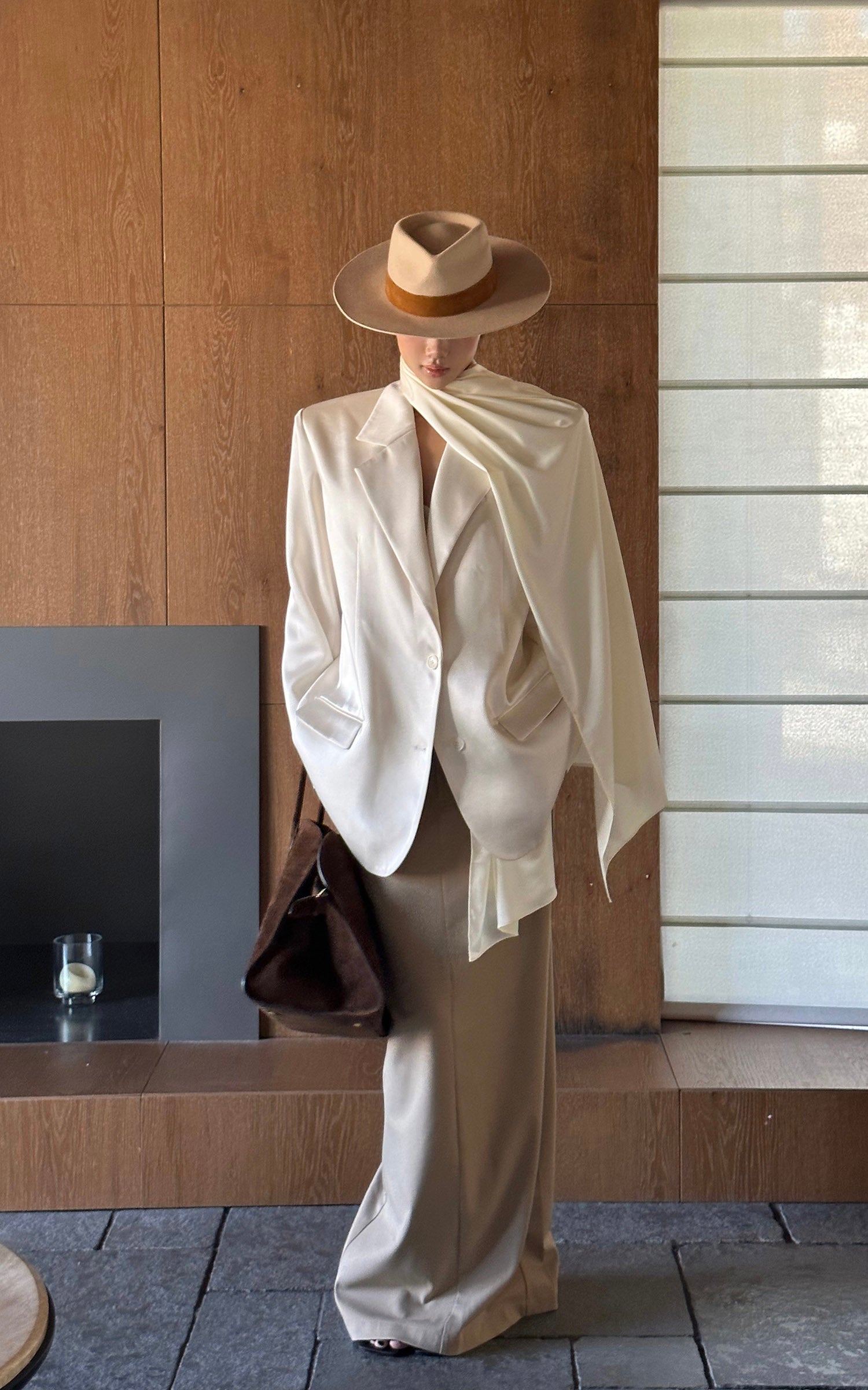 ROVENTE High Waist Maxi Skirt with Tailored Fit and Back Slit
