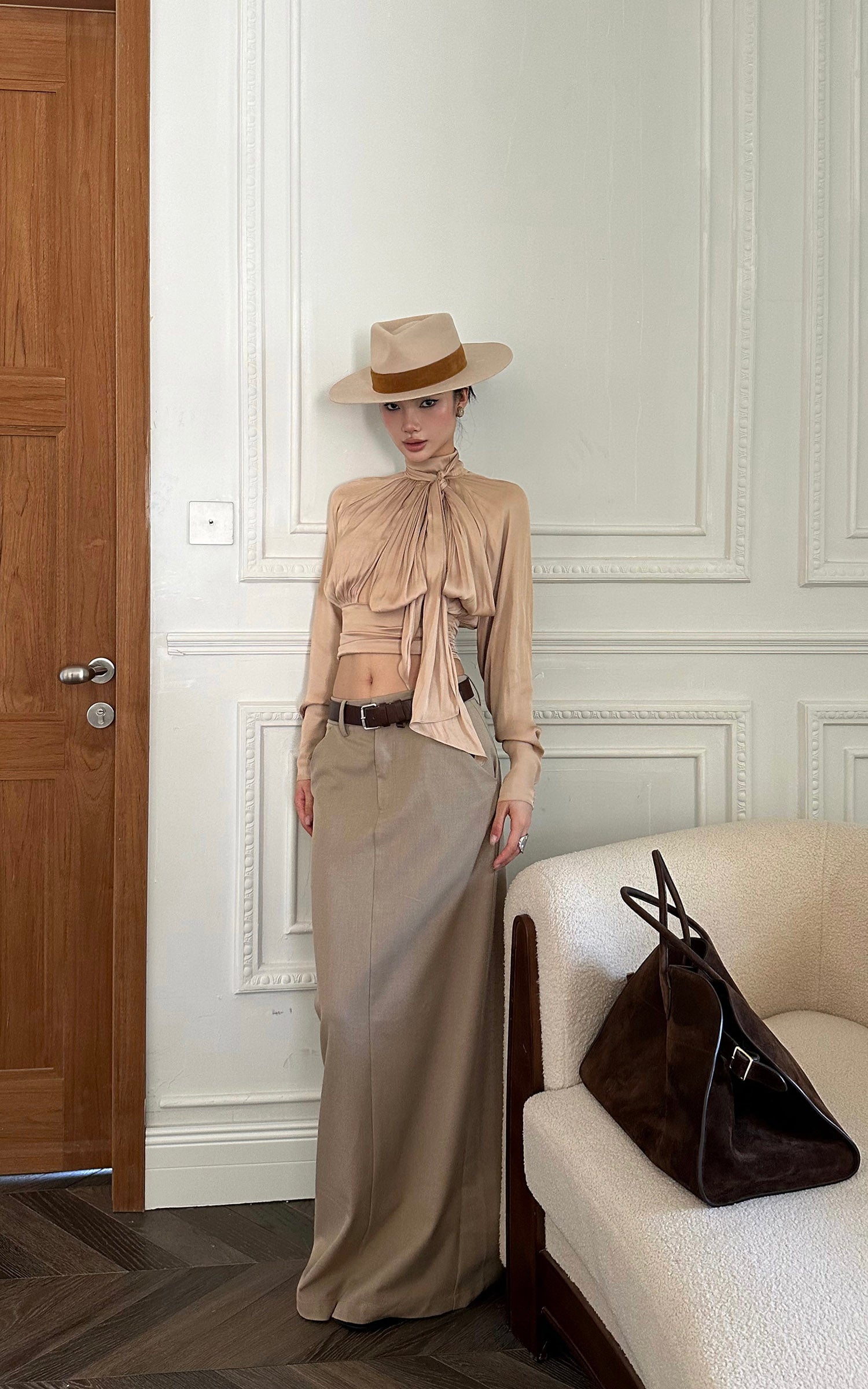 ROVENTE High Waist Maxi Skirt with Tailored Fit and Back Slit