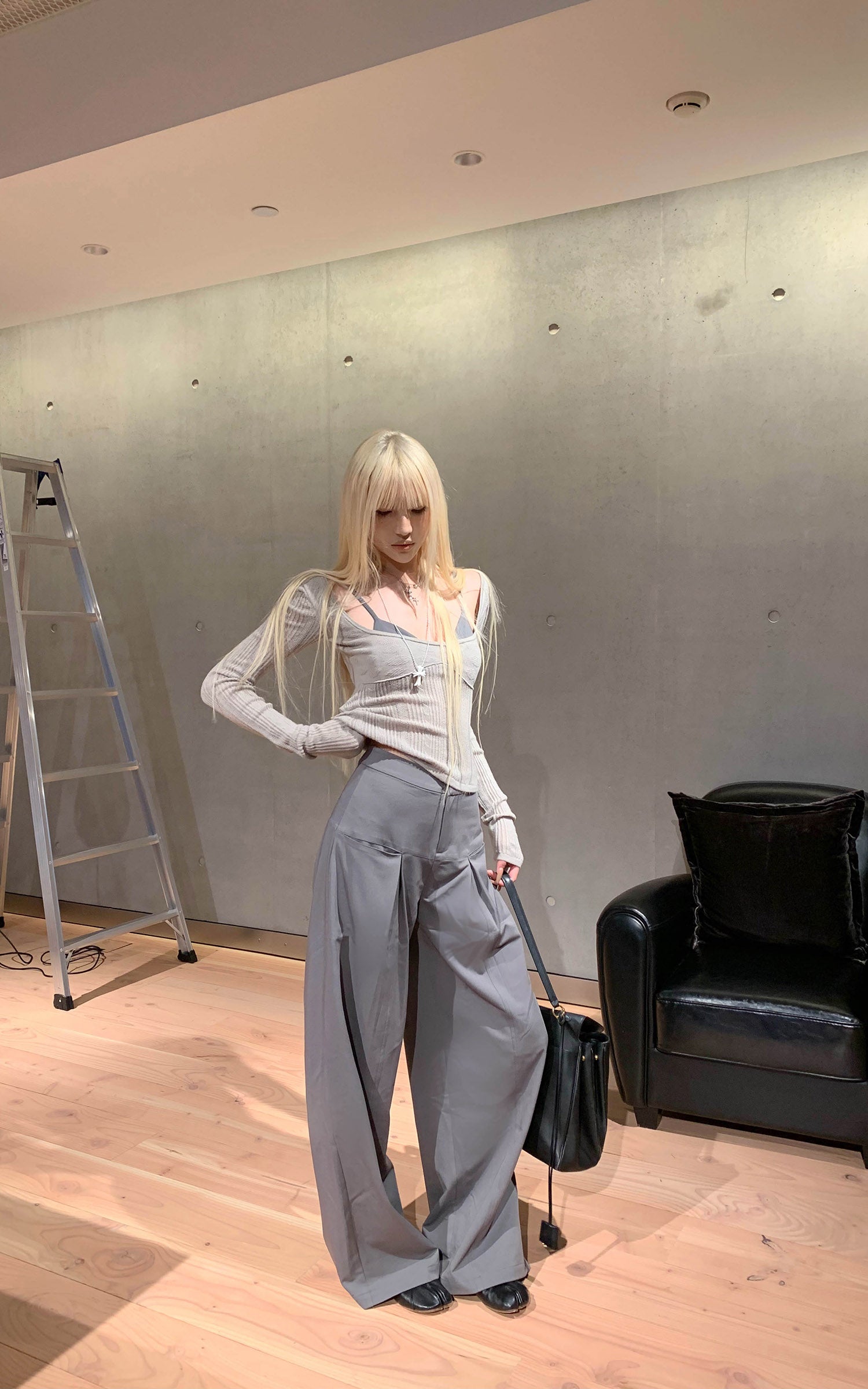 Rase le sol Pantalon large plissé taille haute