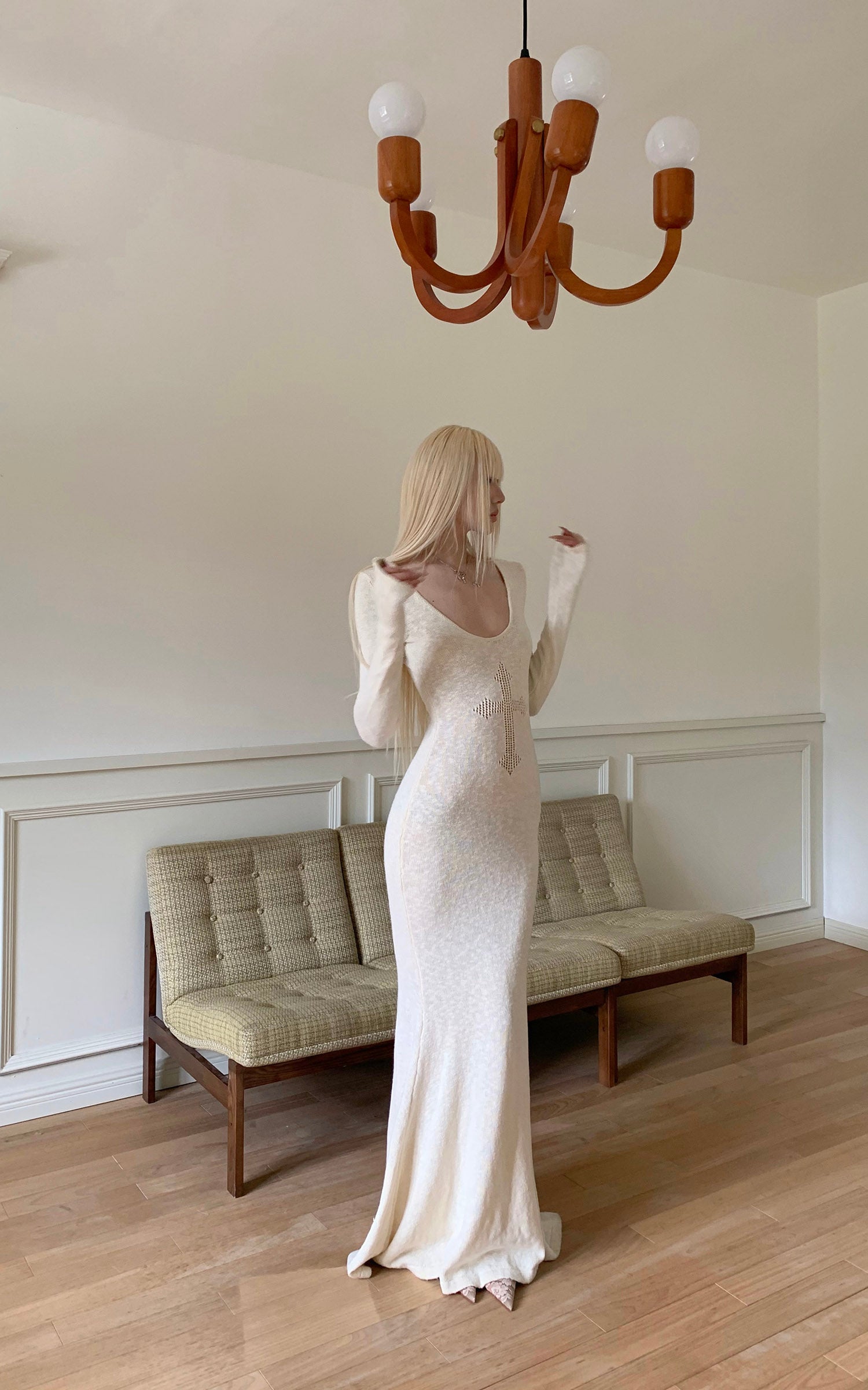 Rase le sol Hollow Cross Knit Maxi Dress