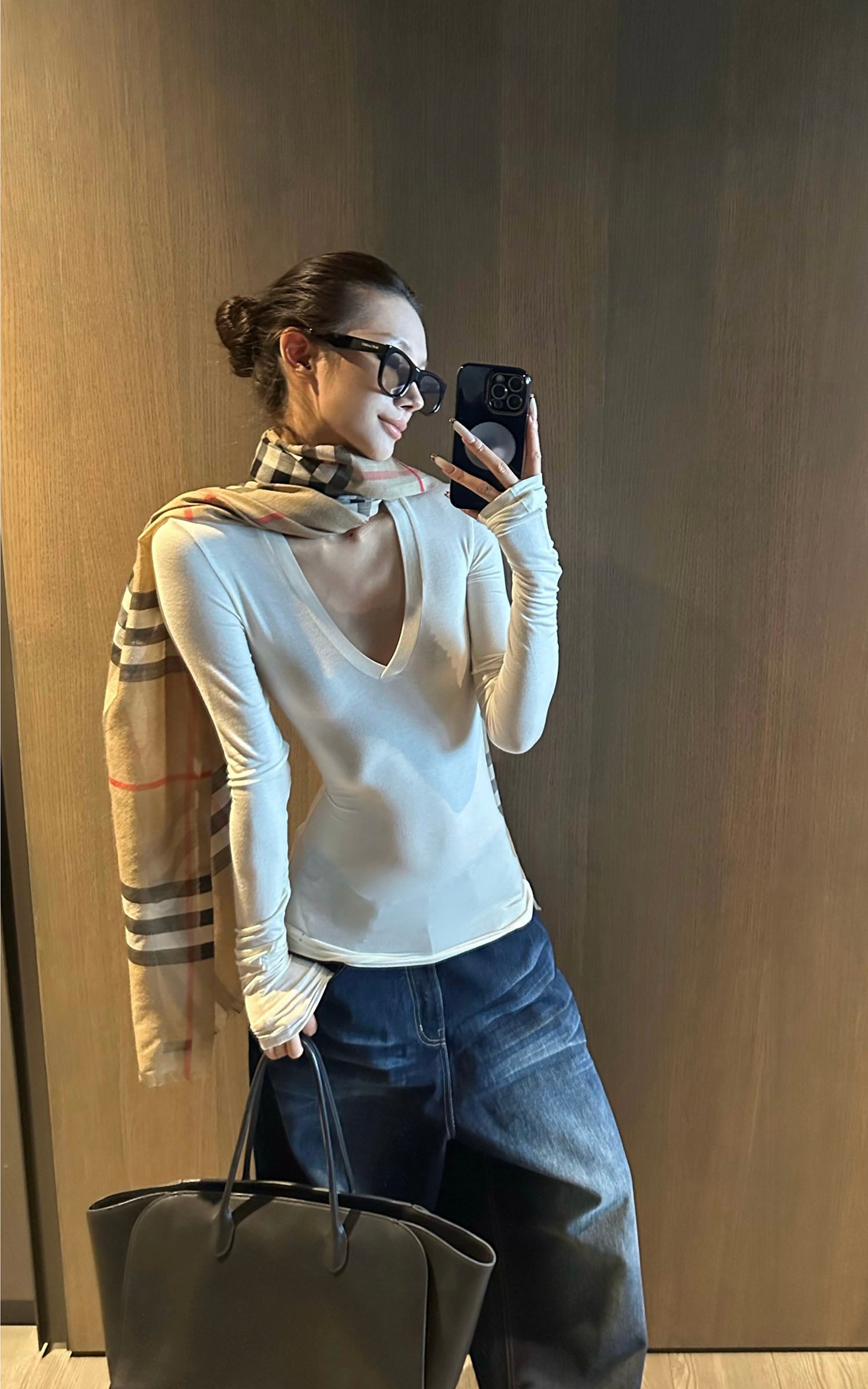 0122stepll Haut à manches longues et col en V profond