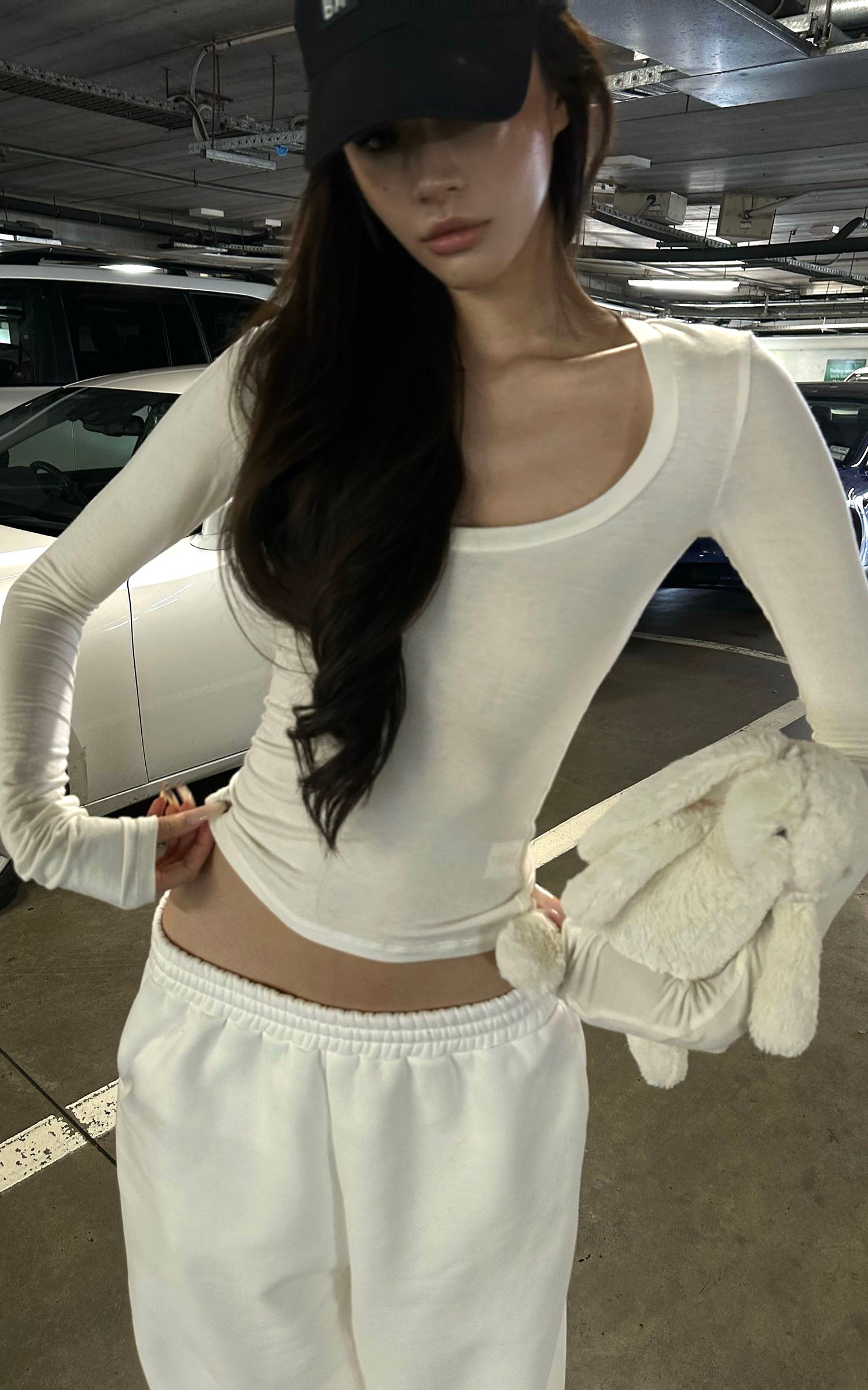 0122stepll Structured Shoulder Long Sleeve Top