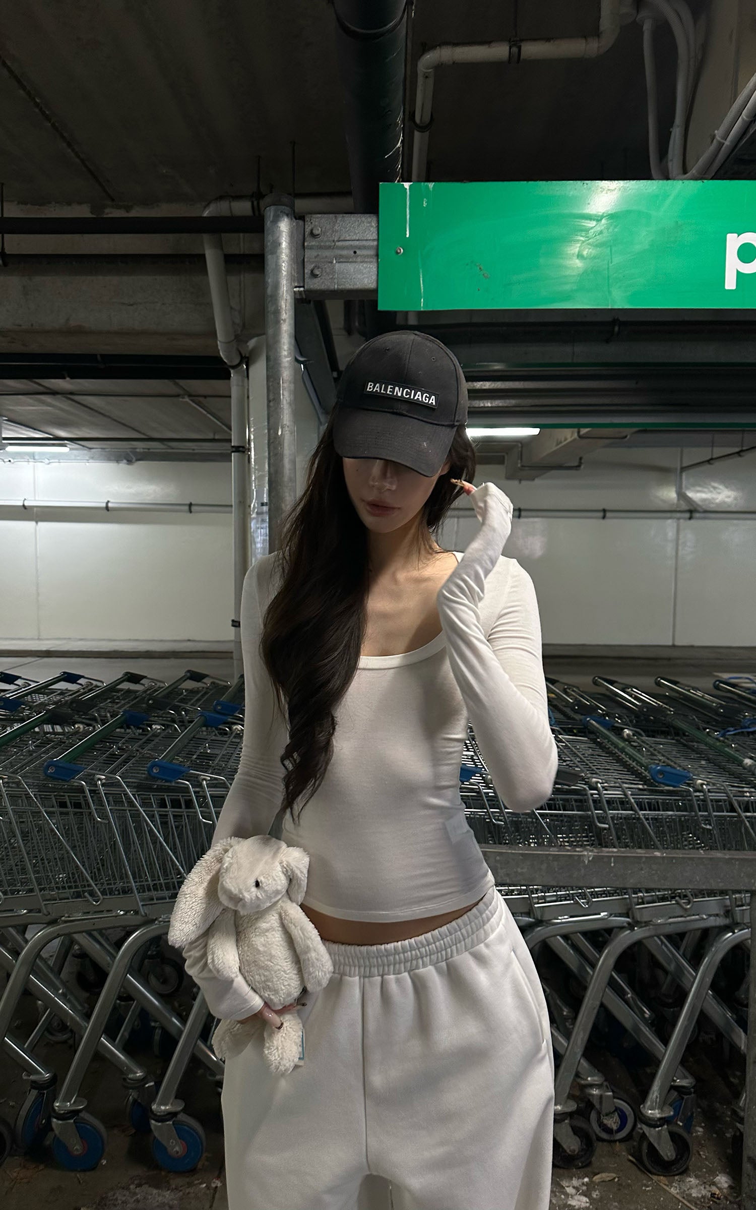 0122stepll Structured Shoulder Long Sleeve Top