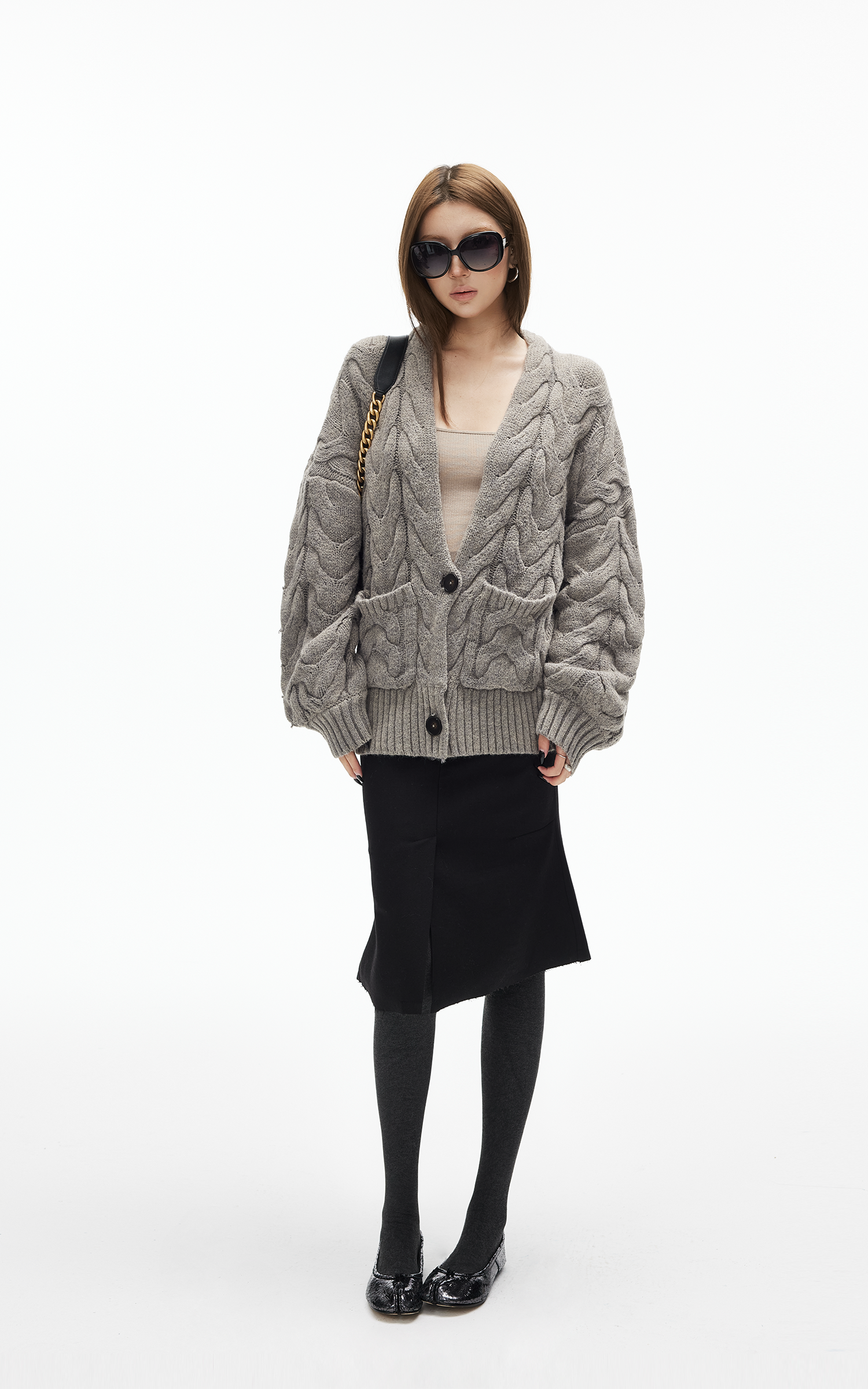 IAMXIAA Cable Knit Button Cardigan Relaxed Fit