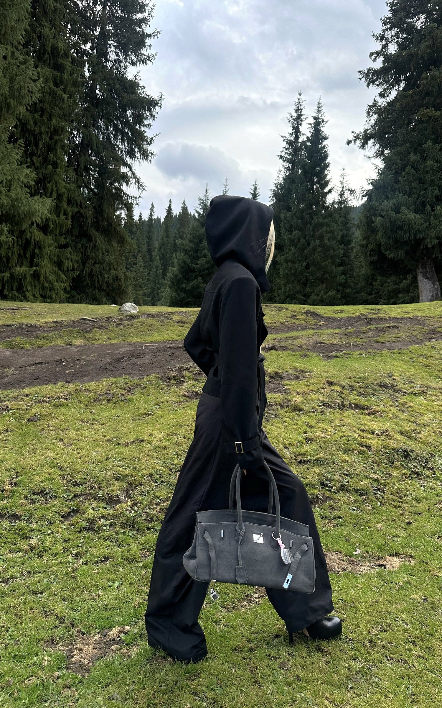 Rase le sol Pleated Wide-Leg Structured Pants