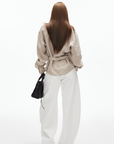 IAMXIAA リラックスフィット＆ベルト付きバックのディープVネックリネンシャツ