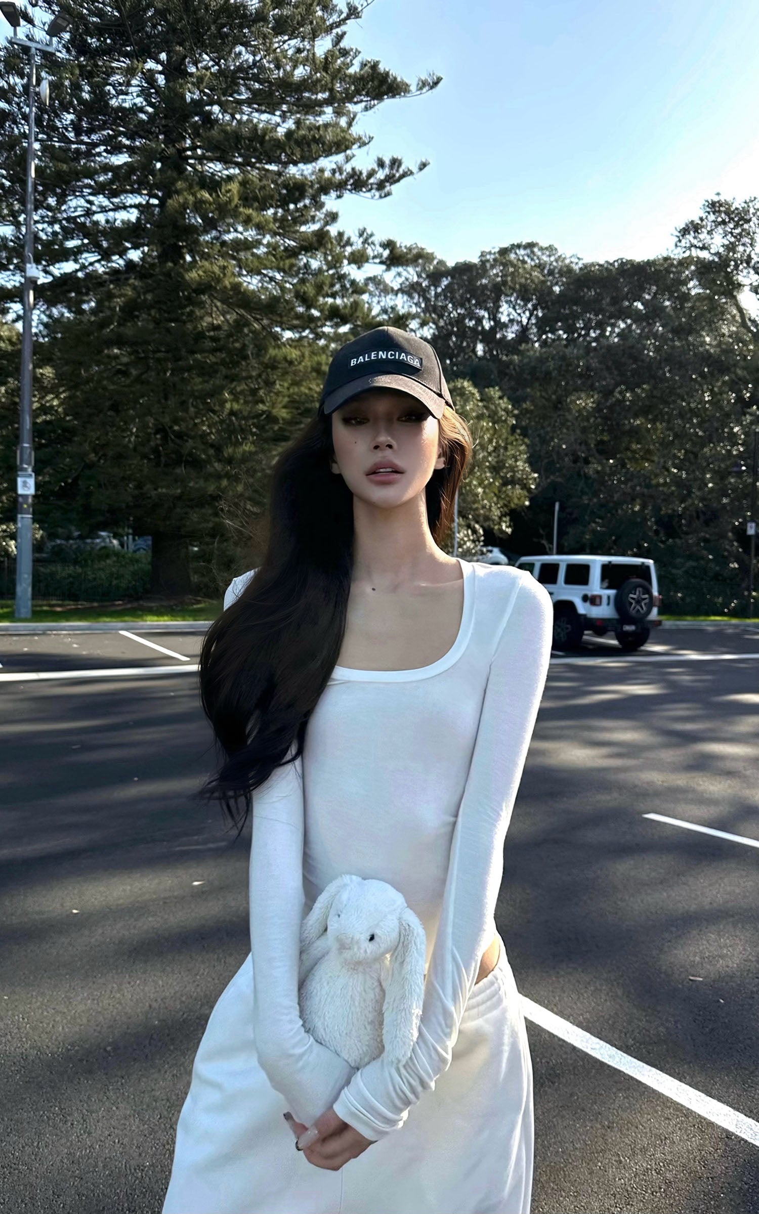 0122stepll Structured Shoulder Long Sleeve Top